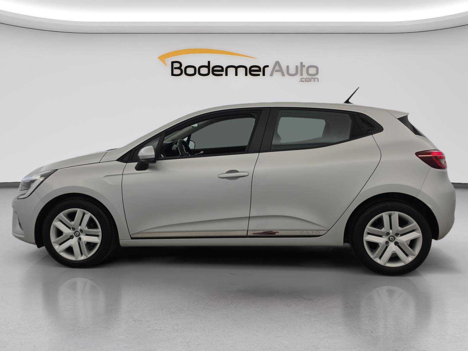 Renault Clio 5 Clio TCe 90 - 21N occasion de 2022 en vente à Quimper