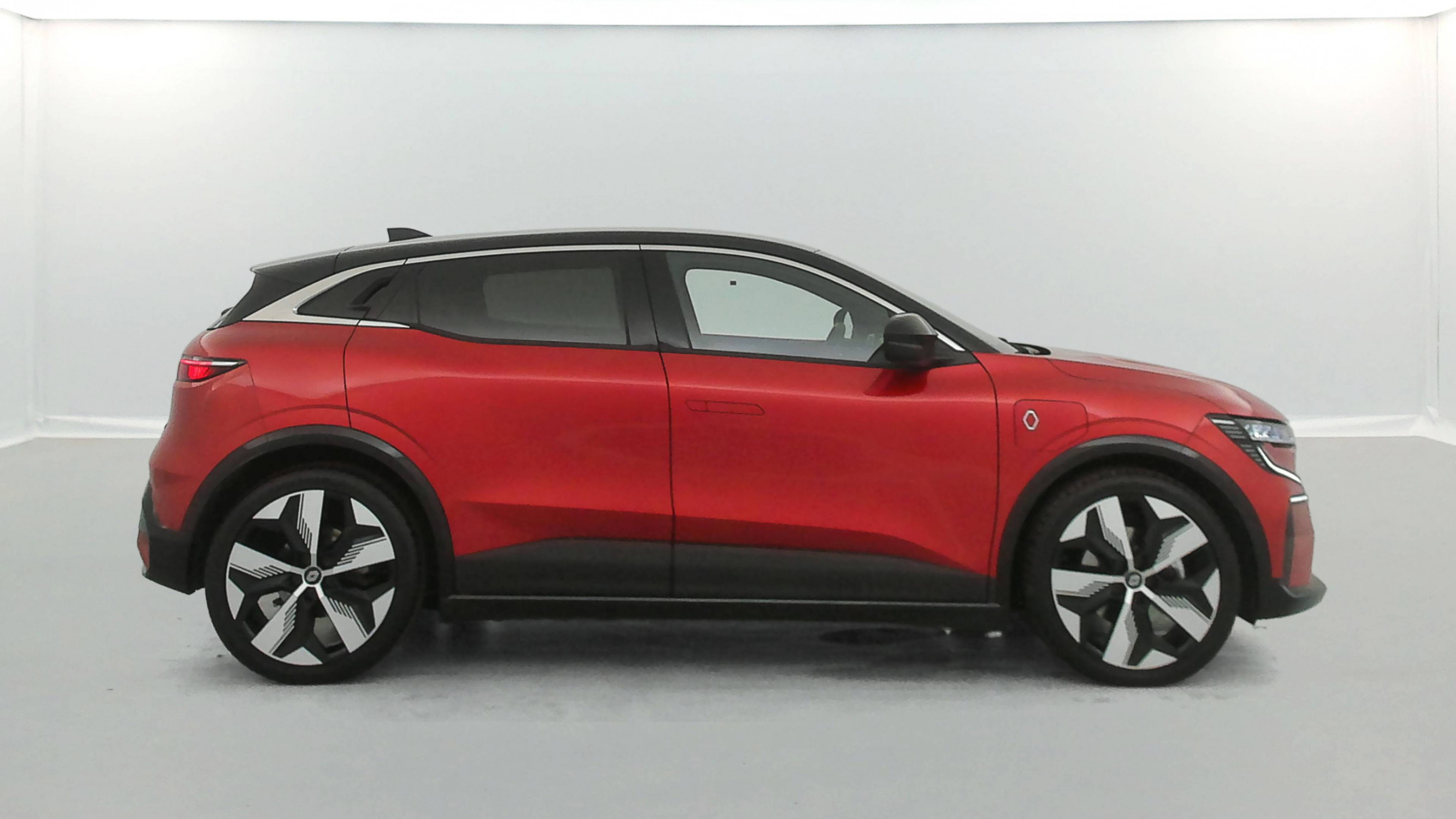Vente en ligne Renault Megane E-Tech  220 ch autonomie confort GSR2 au prix de 30 690 €