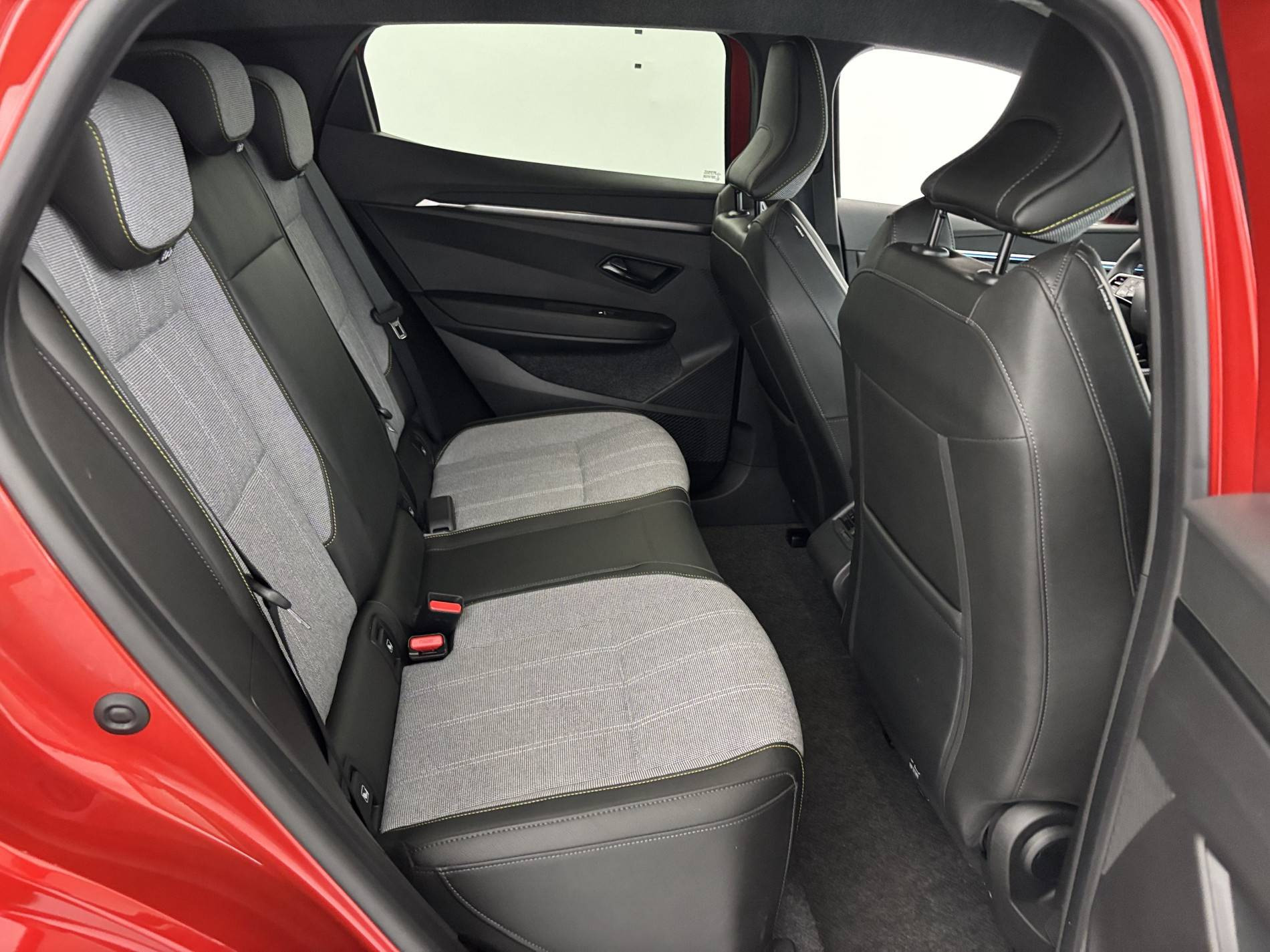 Vente en ligne Renault Megane E-Tech  220 ch autonomie confort GSR2 au prix de 30 690 €