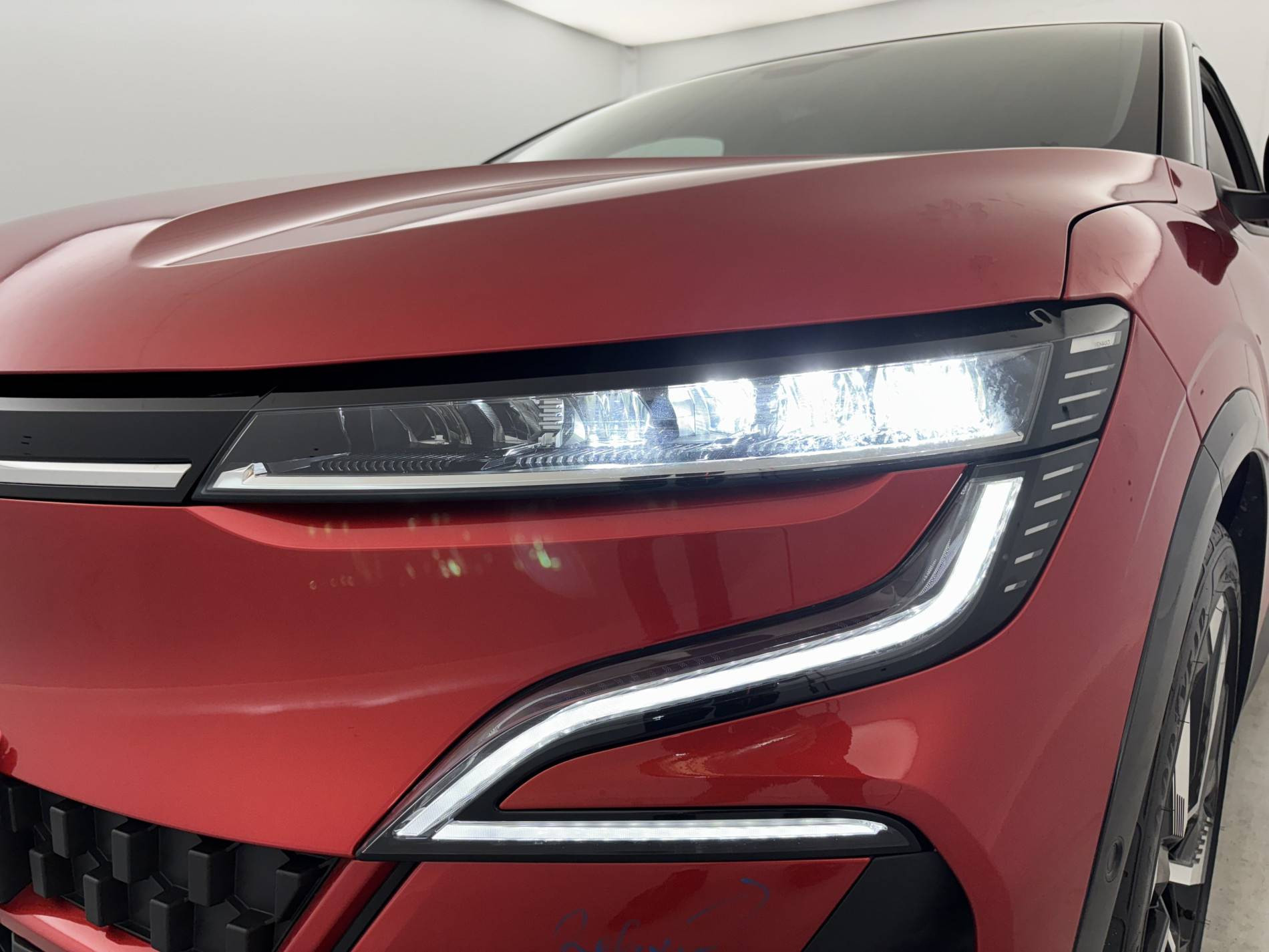 Vente en ligne Renault Megane E-Tech  220 ch autonomie confort GSR2 au prix de 30 690 €