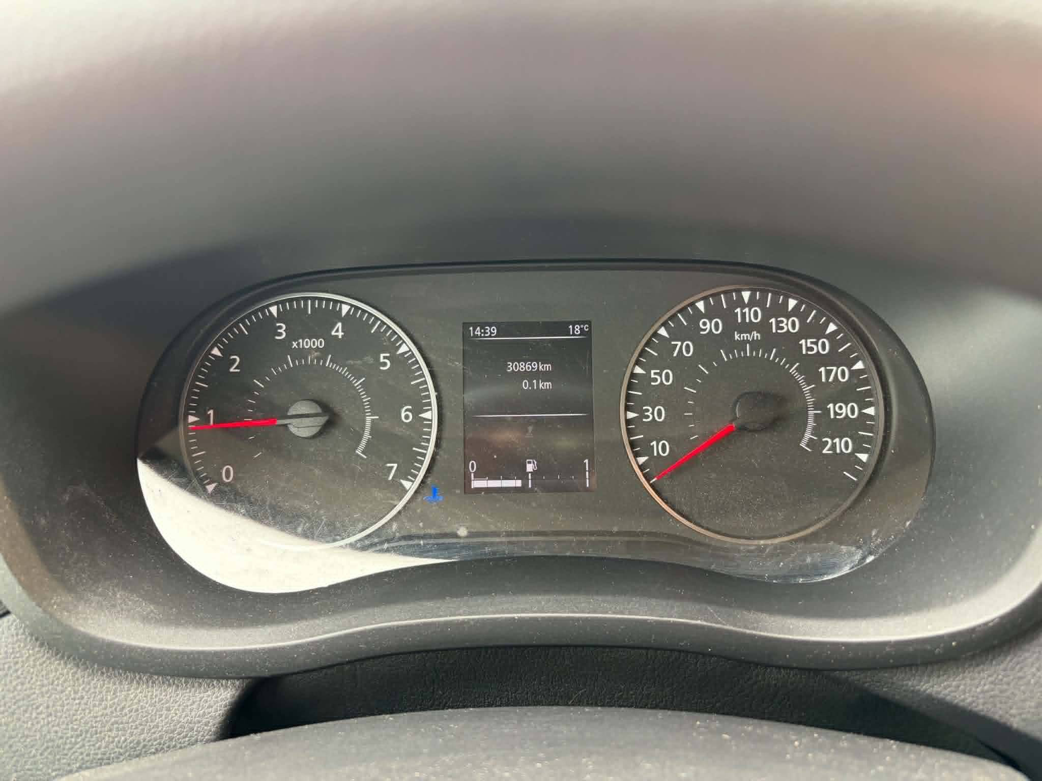 Vente en ligne Renault Master Fourgon MASTER FGN TRAC F3500 L3H3 BLUE DCI 135 au prix de 23 990 €