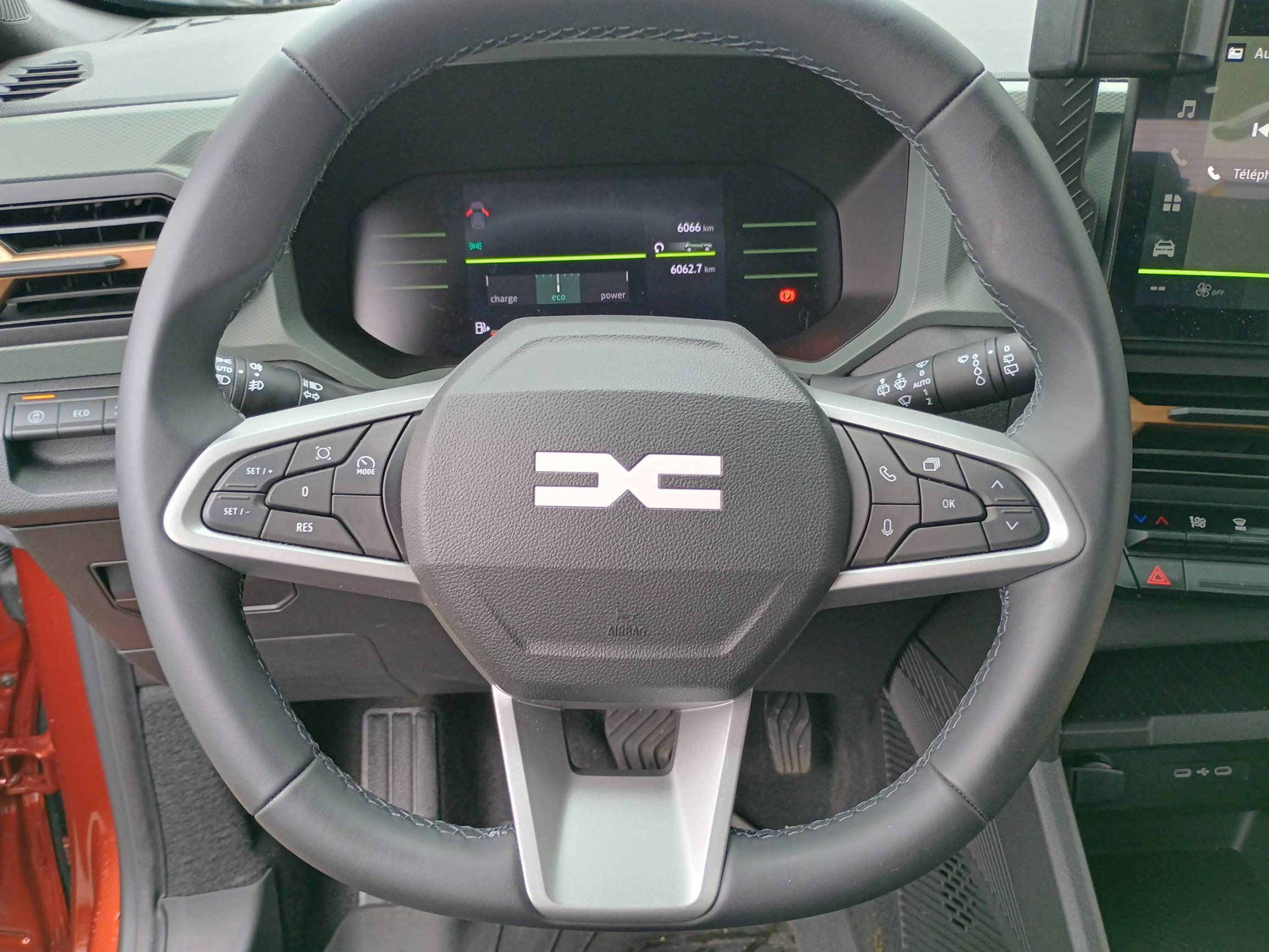 Vente en ligne Dacia Duster  Hybrid 155 au prix de 28 490 €