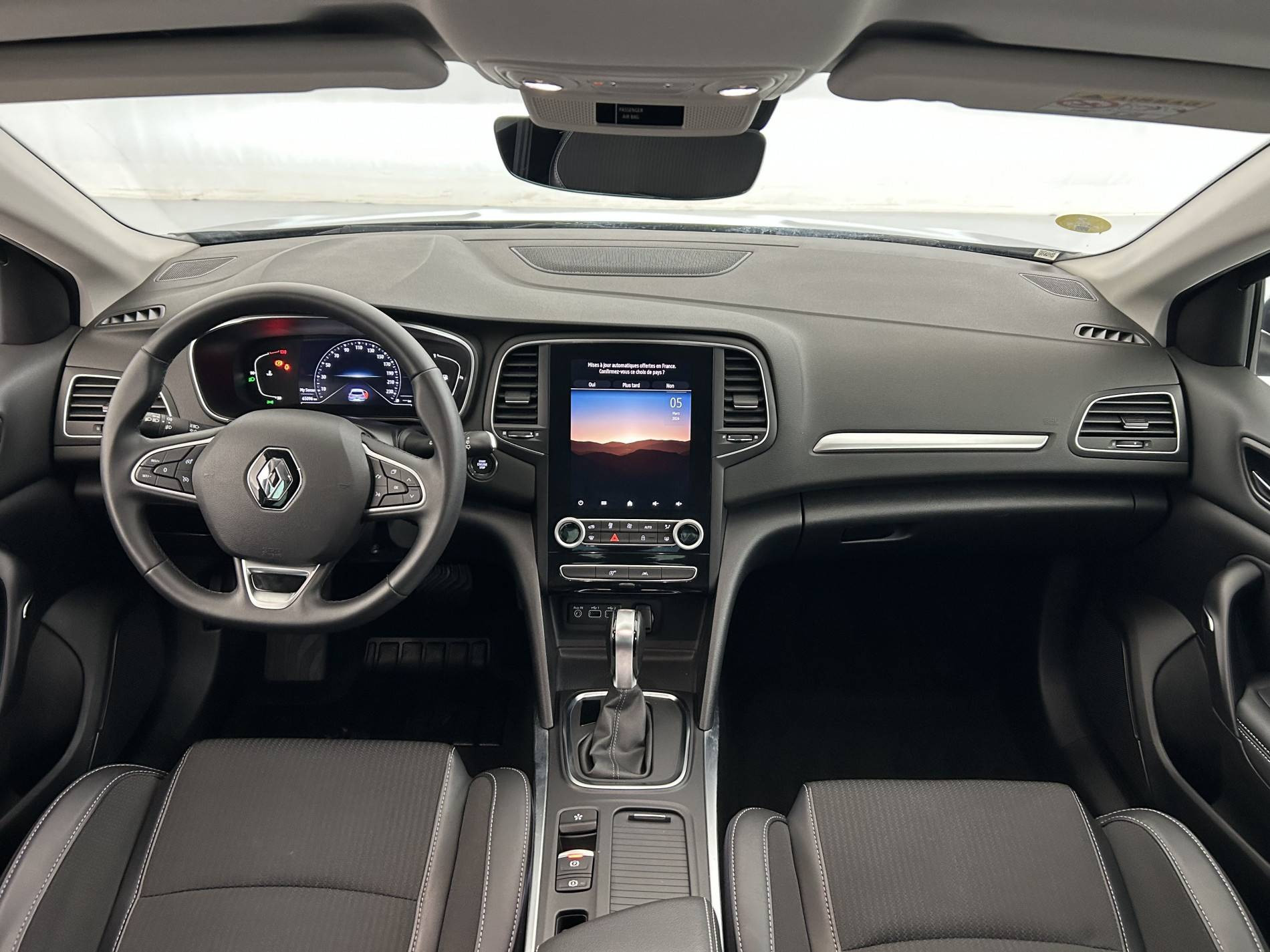 Vente en ligne Renault Megane 4  Blue dCi 115 EDC au prix de 16 690 €