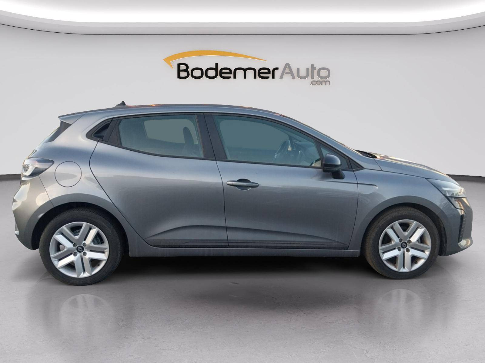 Vente en ligne Renault Clio 5 Clio Blue dCi 100 ch GSR2 au prix de 16 990 €