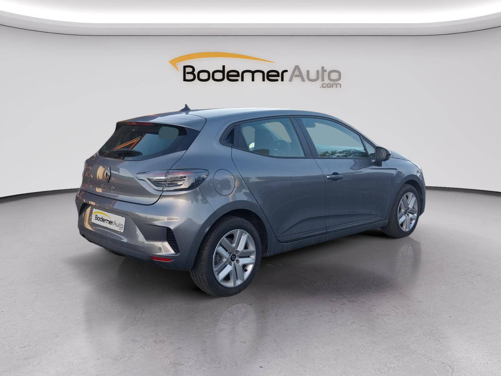 Vente en ligne Renault Clio 5 Clio Blue dCi 100 ch GSR2 au prix de 16 990 €