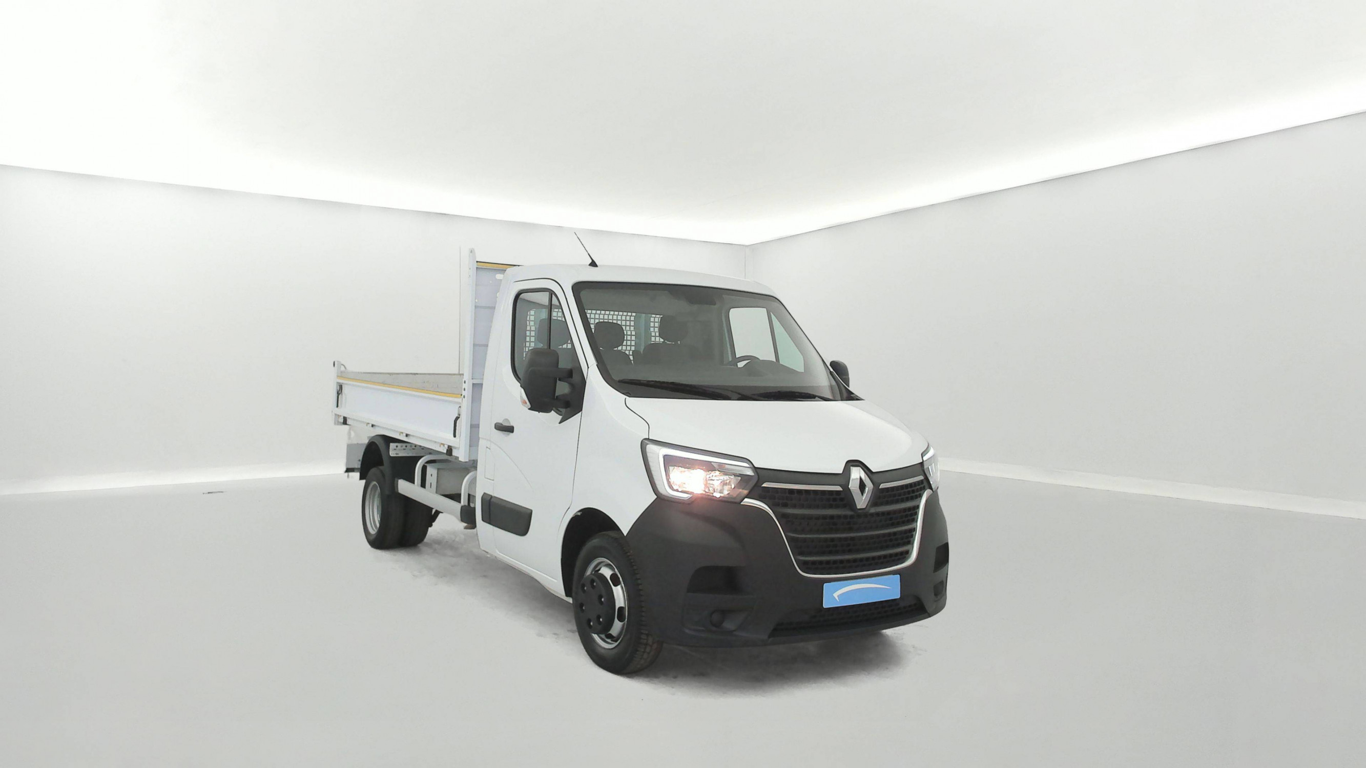 Vente en ligne Renault Master 3 Châssis Cabine MASTER BENNE CC PROP RJ3500 L2 PAFC BLUE DCI 130 EURO VI au prix de 27 990 €