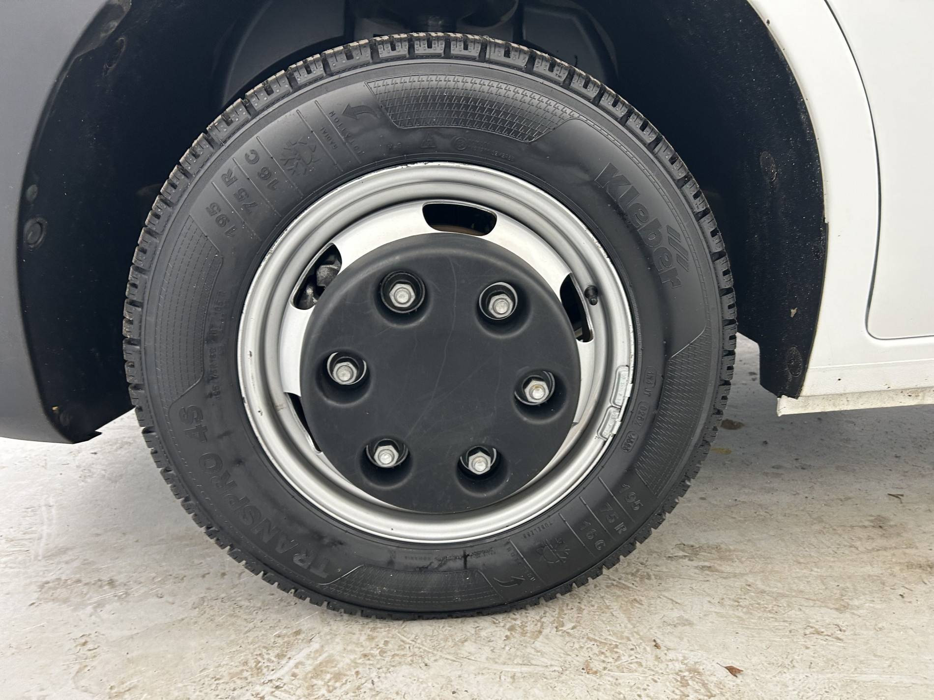 Vente en ligne Renault Master 3 Châssis Cabine MASTER BENNE CC PROP RJ3500 L2 PAFC BLUE DCI 130 EURO VI au prix de 27 990 €