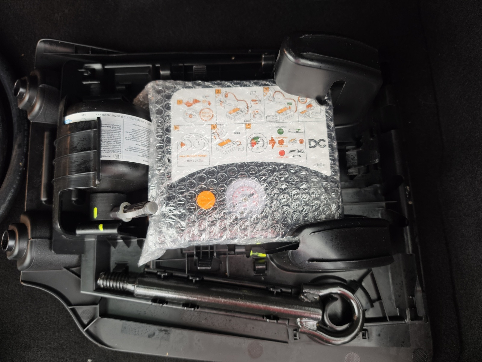 Vente en ligne Renault Twingo Electrique Twingo III E-Tech au prix de 12 990 €