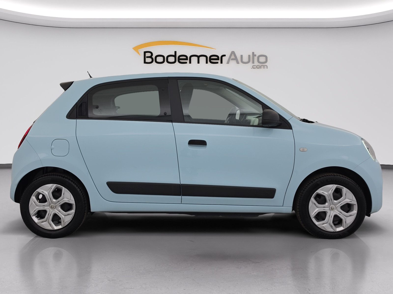 Vente en ligne Renault Twingo Electrique Twingo III E-Tech au prix de 12 990 €