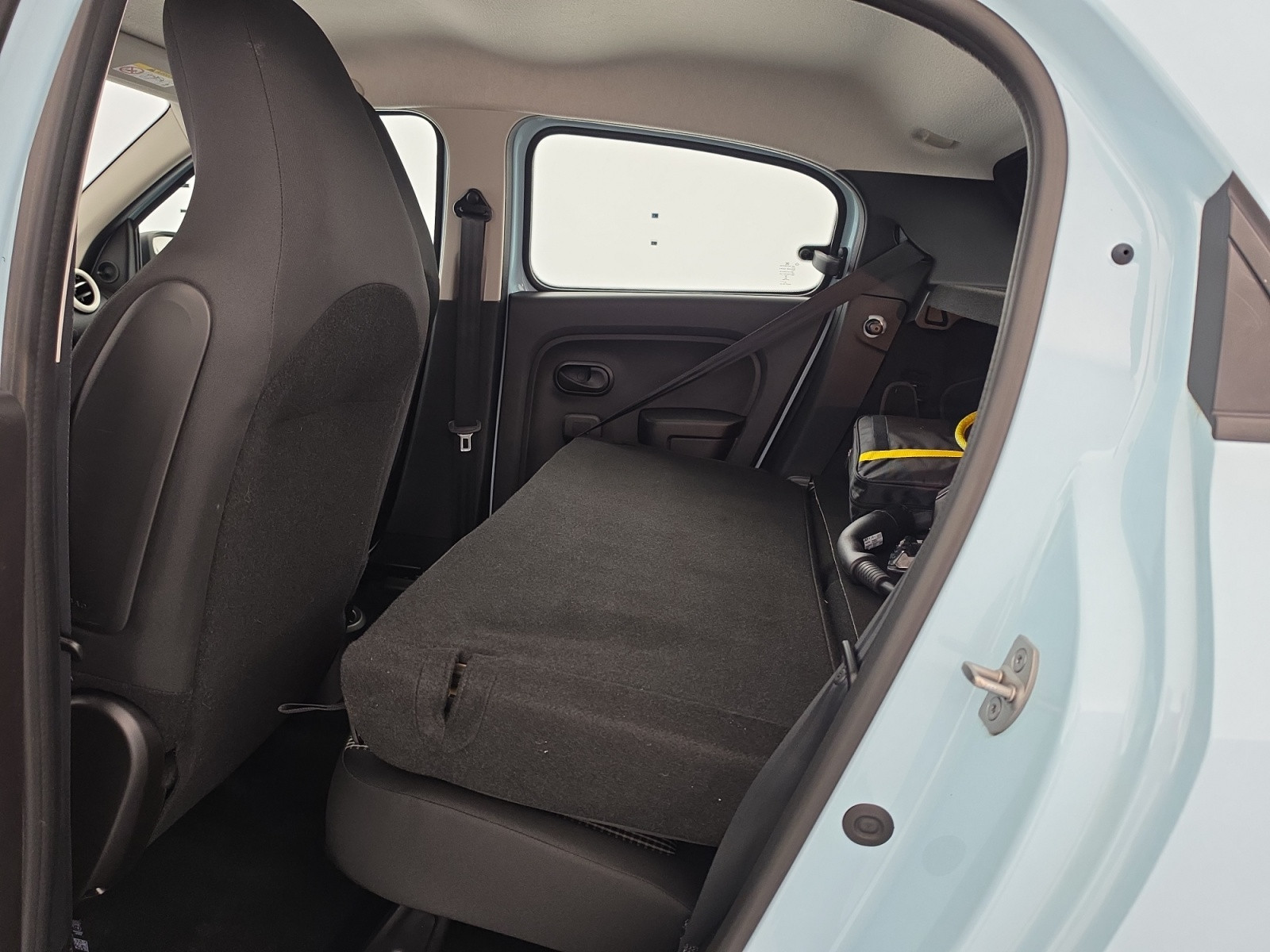 Vente en ligne Renault Twingo Electrique Twingo III E-Tech au prix de 12 990 €