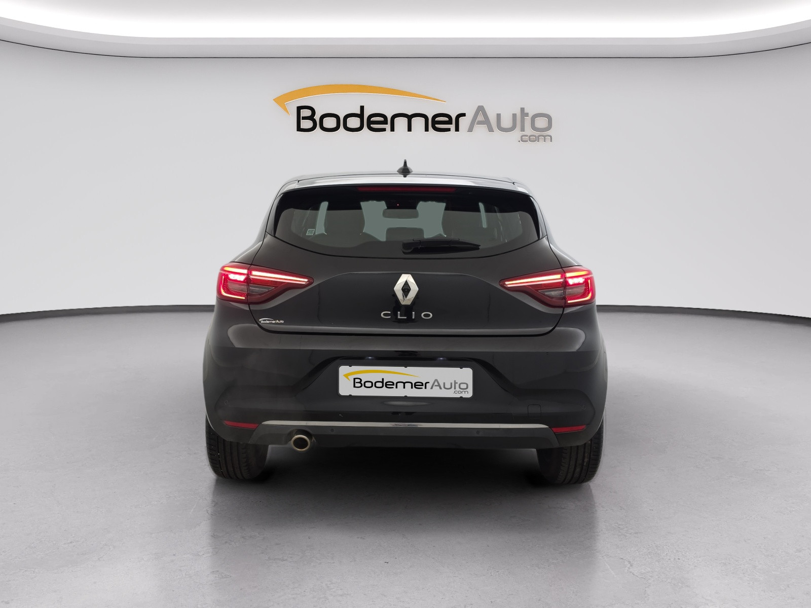 Vente en ligne Renault Clio 5 Clio TCe 100 GPL - 21N au prix de 14 990 €