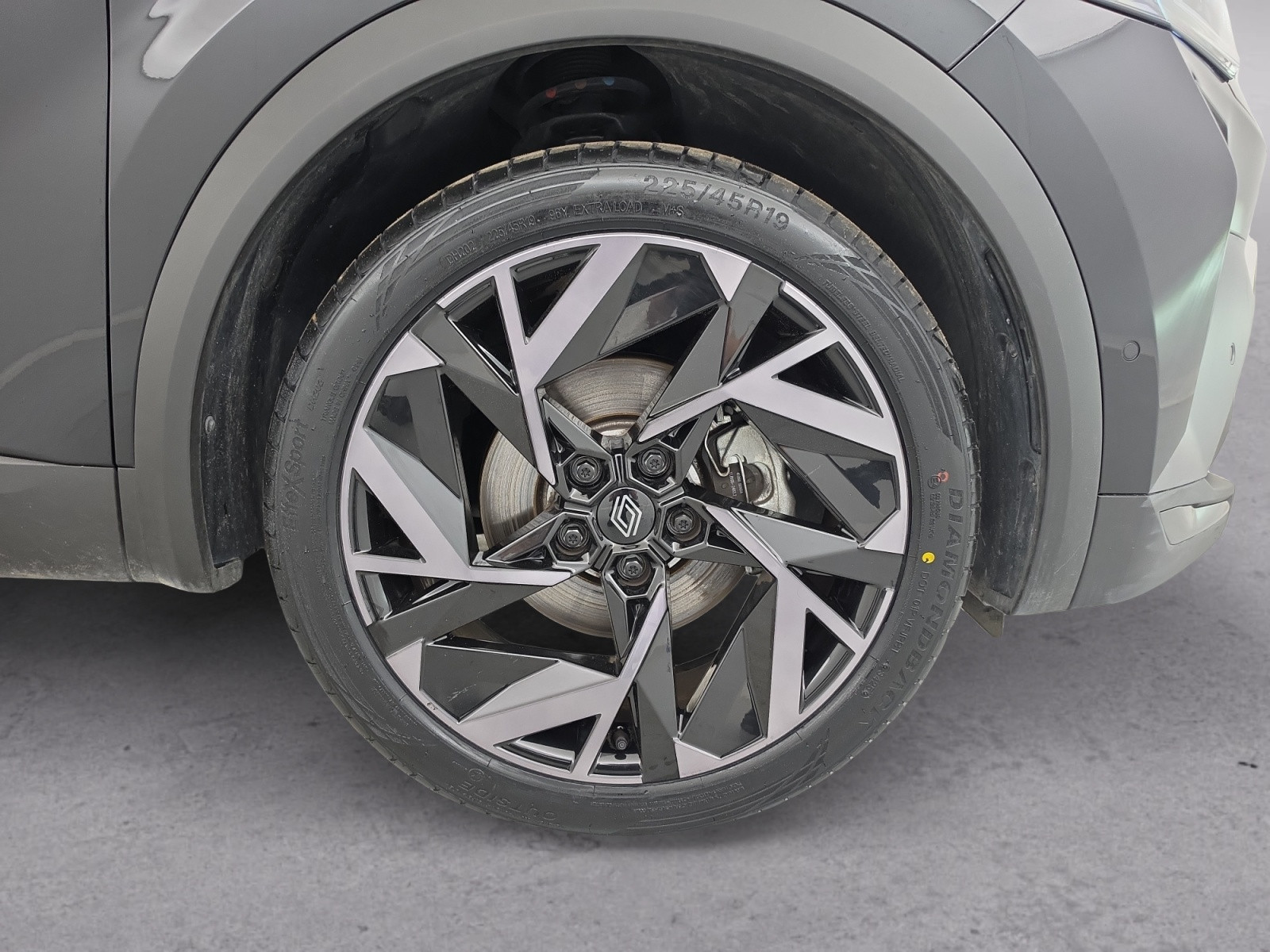 Vente en ligne Renault Symbioz  E-Tech full hybrid 145 au prix de 27 990 €