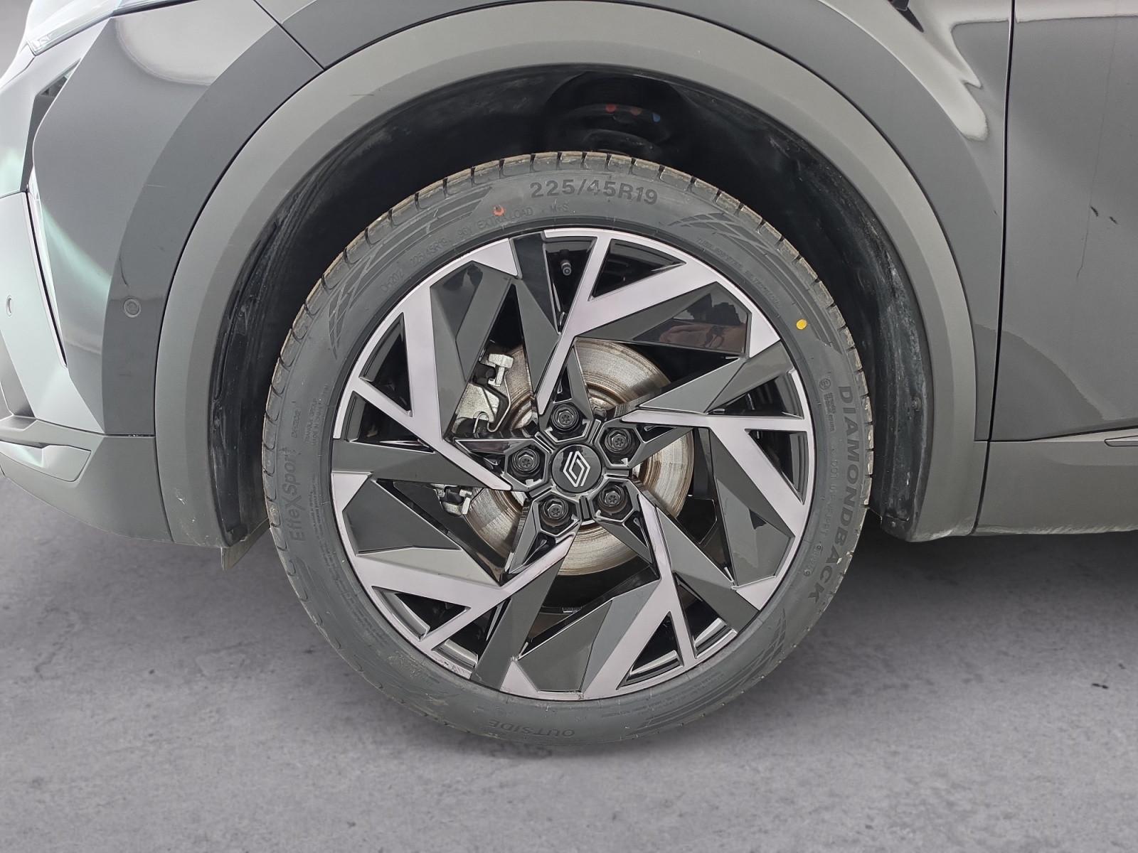 Vente en ligne Renault Symbioz  E-Tech full hybrid 145 au prix de 27 990 €