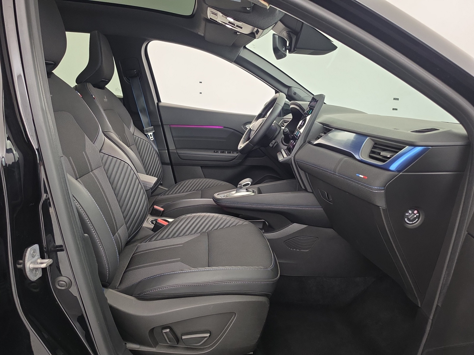 Vente en ligne Renault Symbioz  E-Tech full hybrid 145 au prix de 27 990 €