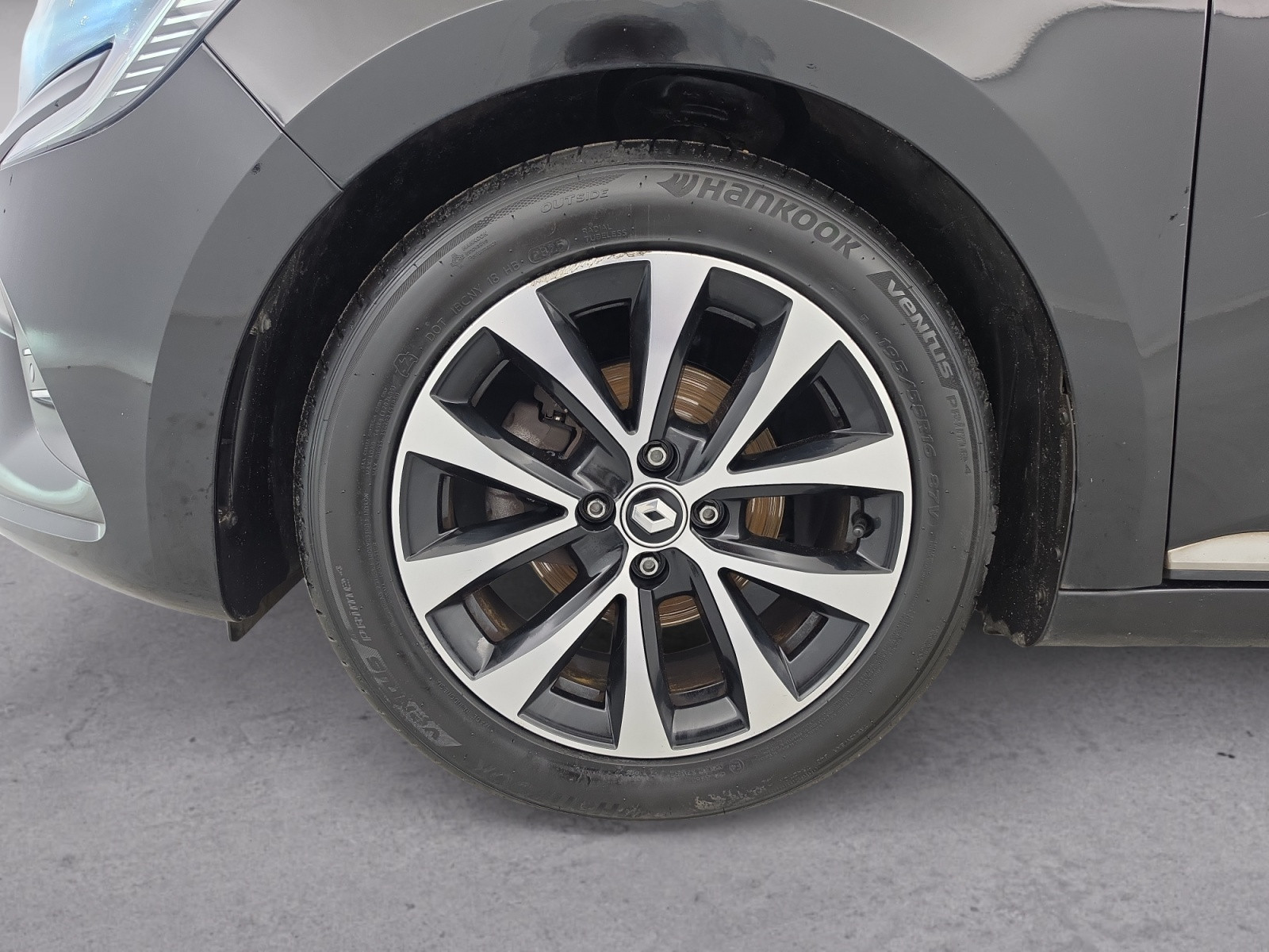 Vente en ligne Renault Clio 5 Clio TCe 100 GPL - 21N au prix de 14 990 €