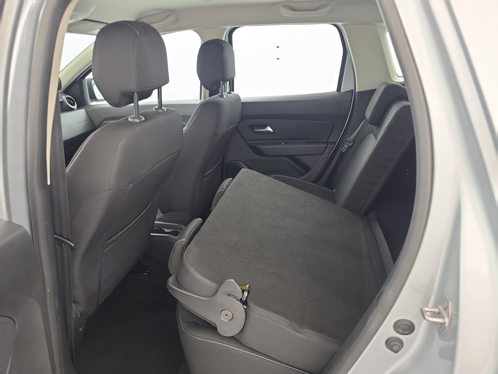 Vente en ligne Dacia Duster  Blue dCi 115 4x2 au prix de 14 990 €
