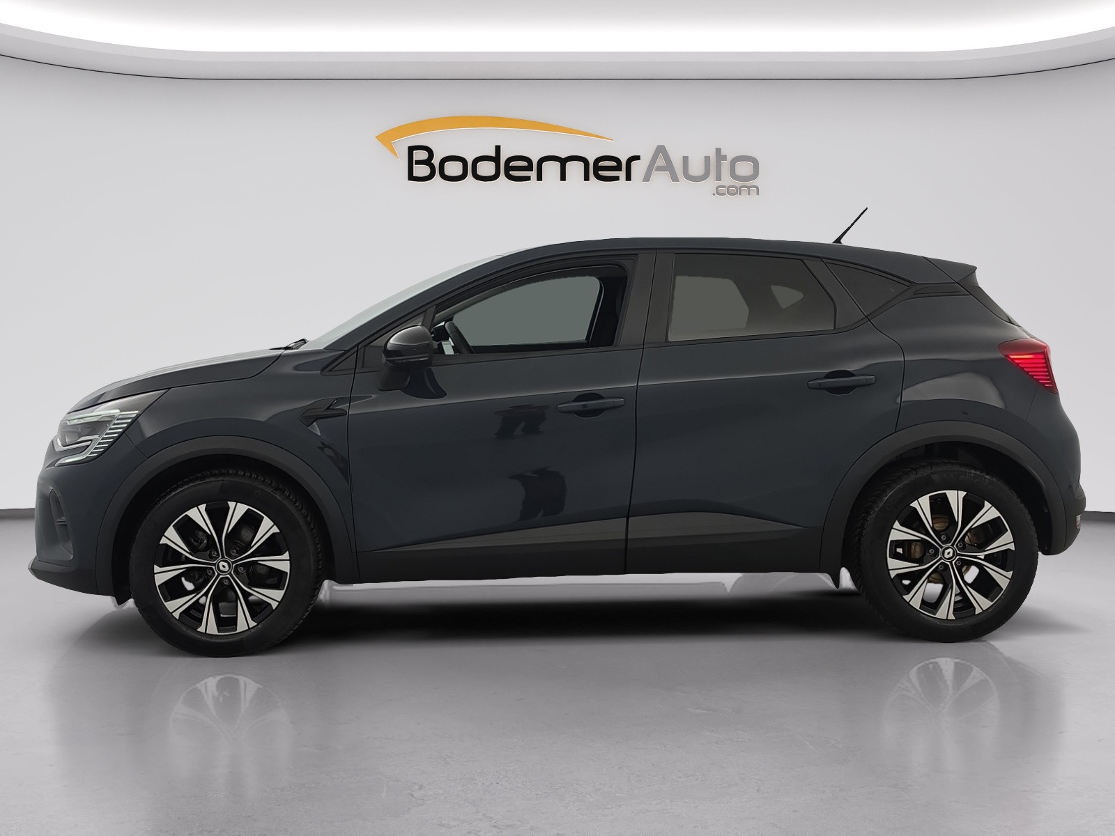 Renault Captur  E-Tech full hybrid 145 occasion de 2023 en vente à Quimper