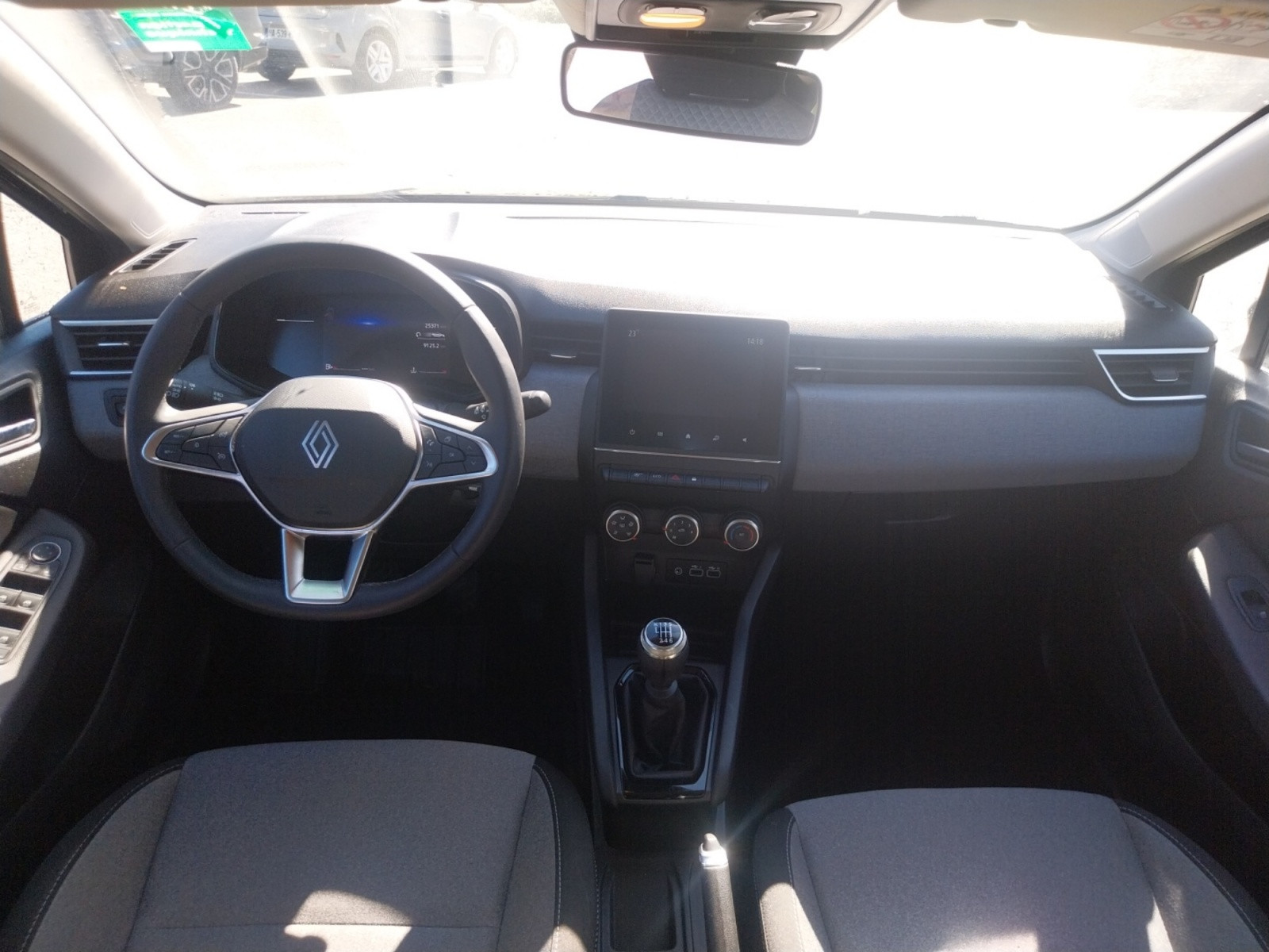Vente en ligne Renault Clio 5 Clio Blue dCi 100 ch GSR2 au prix de 15 990 €
