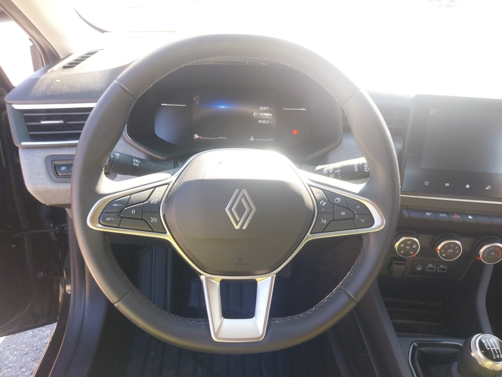 Vente en ligne Renault Clio 5 Clio Blue dCi 100 ch GSR2 au prix de 15 990 €
