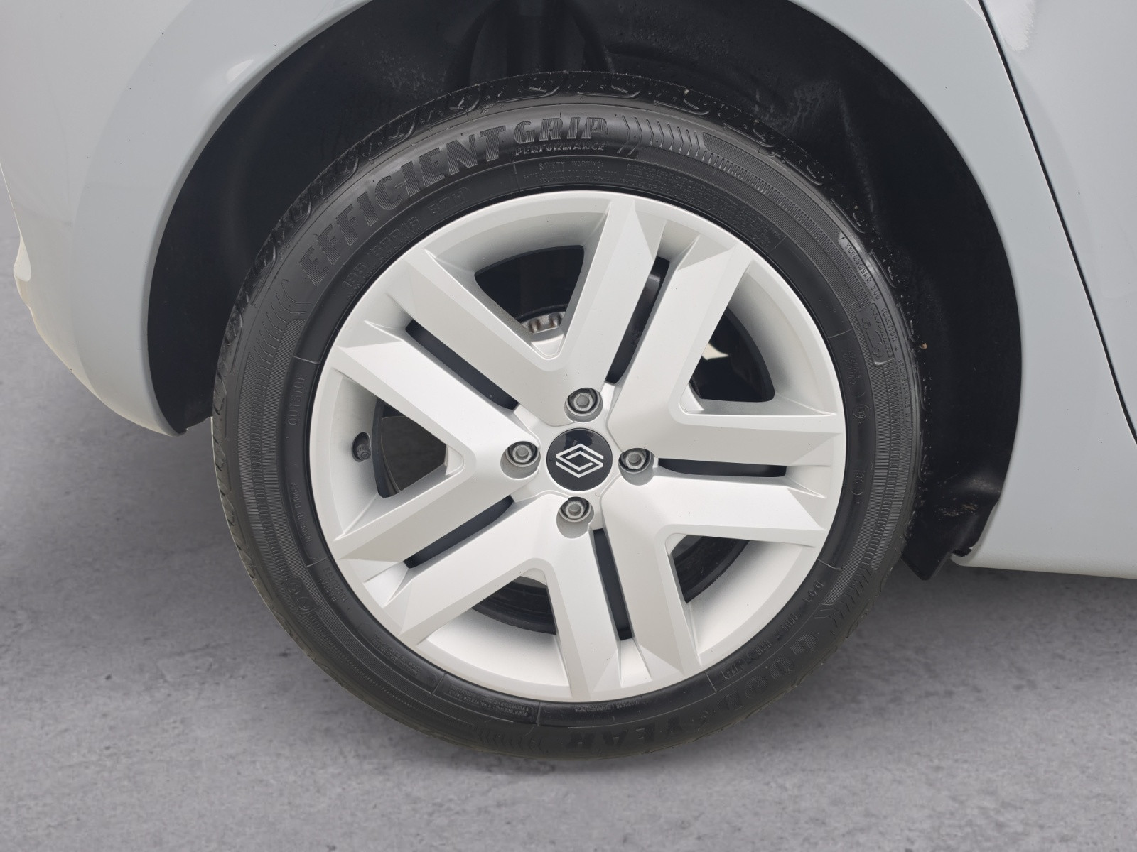 Vente en ligne Renault Clio 5 Clio TCe 90 ch GSR2 au prix de 14 990 €
