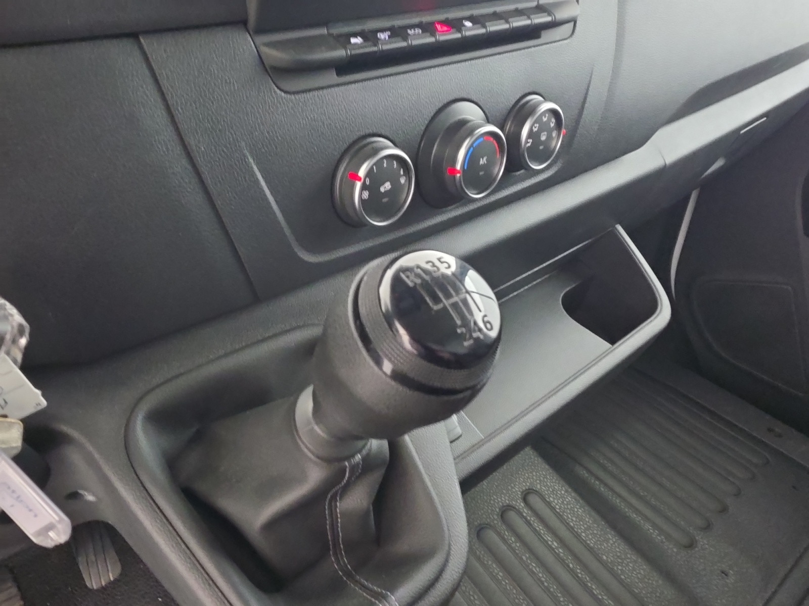 Vente en ligne Renault Master Fourgon  20M3 TRAC F3500 L3 BLUE DCI 145 au prix de 25 890 €