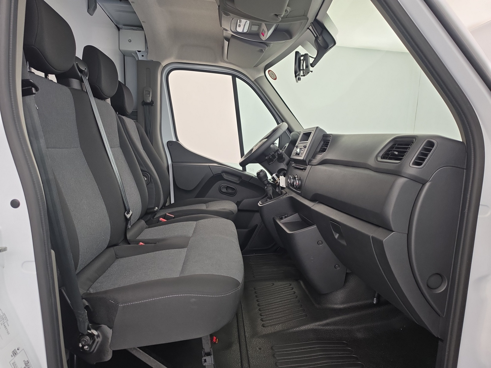 Vente en ligne Renault Master Fourgon  20M3 TRAC F3500 L3 BLUE DCI 145 au prix de 25 890 €