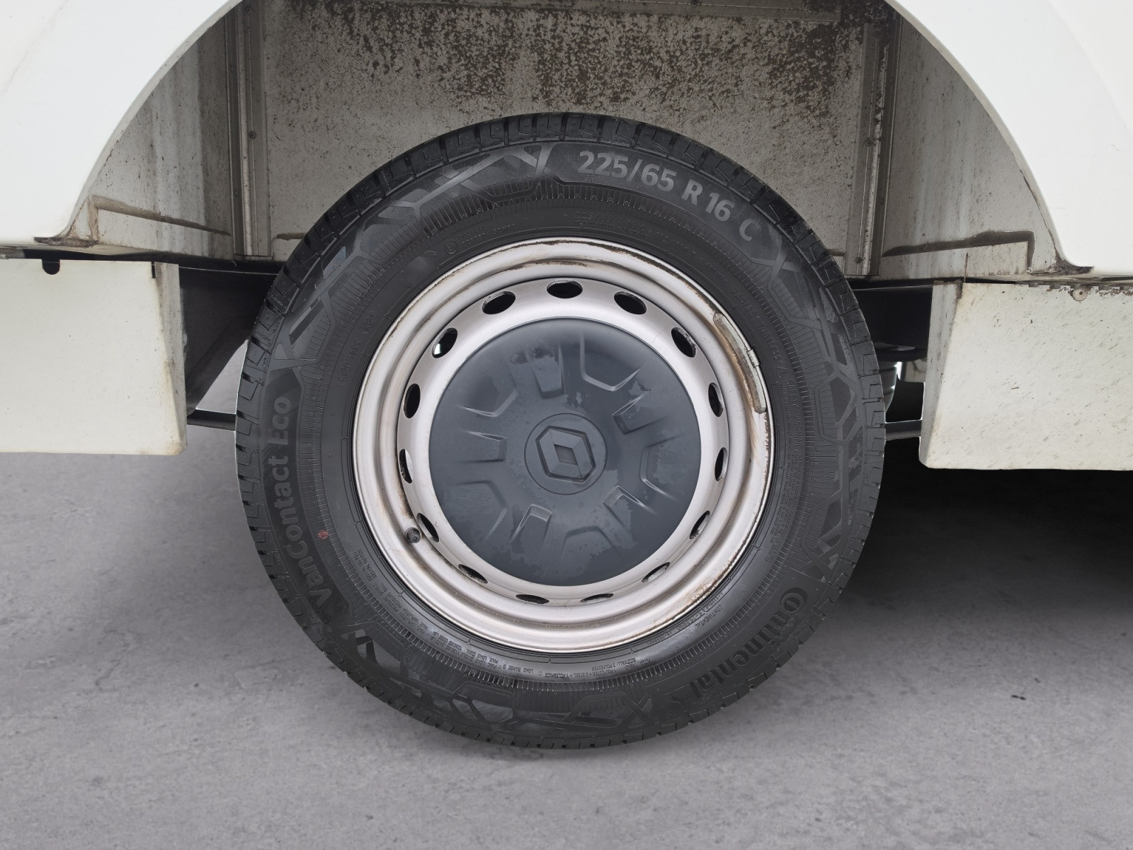 Vente en ligne Renault Master Fourgon  20M3 TRAC F3500 L3 BLUE DCI 145 au prix de 25 890 €
