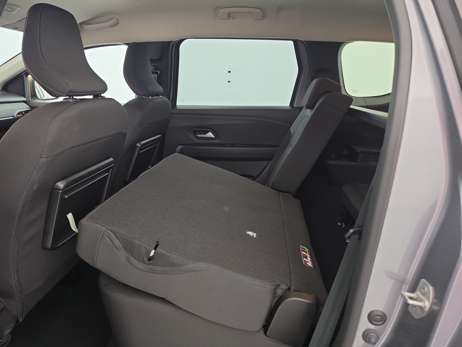 Vente en ligne Dacia Jogger  155 7 pl au prix de 27 290 €