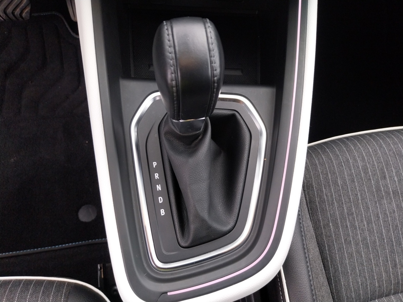 Vente en ligne Renault Clio 5 Clio E-Tech full hybrid 145 au prix de 18 490 €