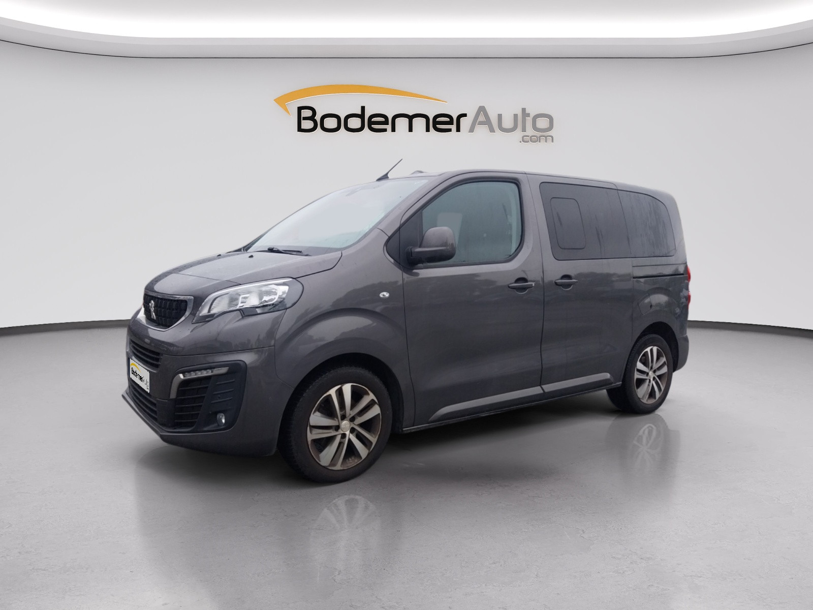 Peugeot Traveller  Compact BlueHDi 120ch S&S BVM6 occasion de 2021 en vente à Carhaix