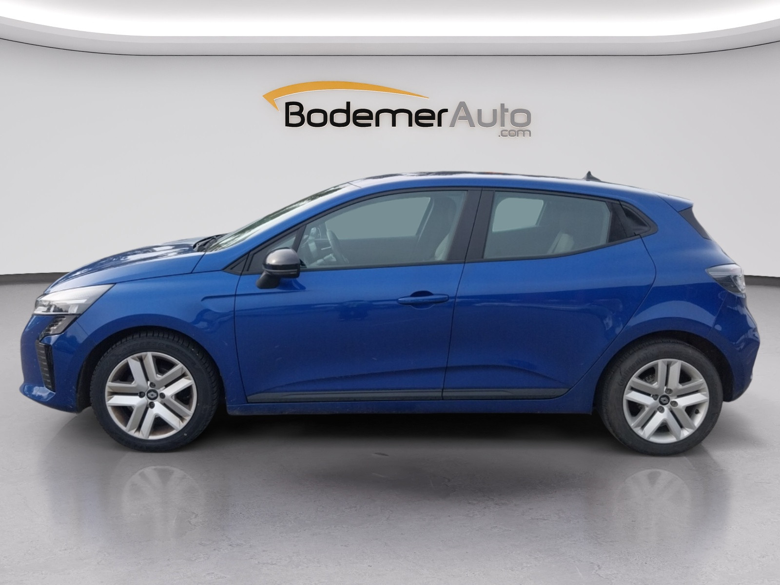 Vente en ligne Renault Clio 5 Clio TCe 90 au prix de 14 990 €