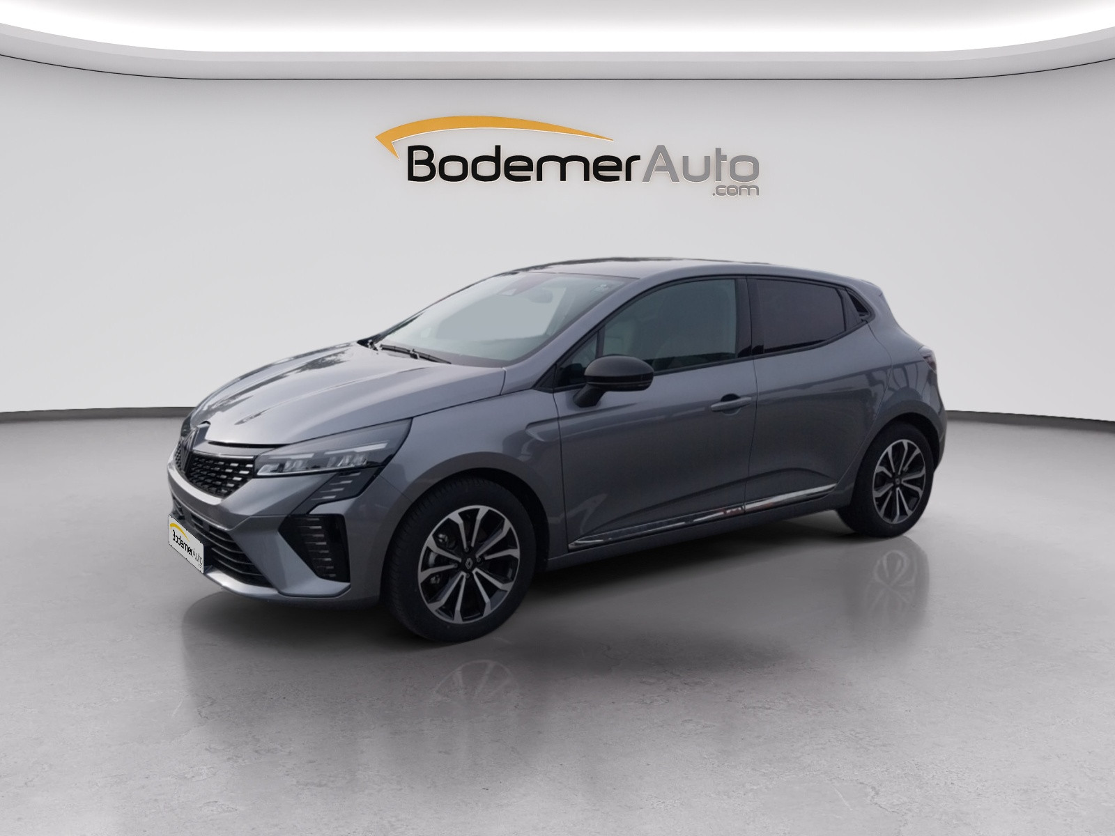 Renault Clio 5 Clio E-Tech full hybrid 145 occasion de 2024 en vente à Carhaix