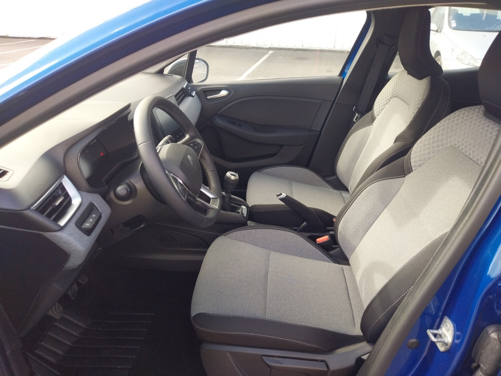 Vente en ligne Renault Clio 5 Clio Blue dCi 100 ch GSR2 au prix de 17 990 €