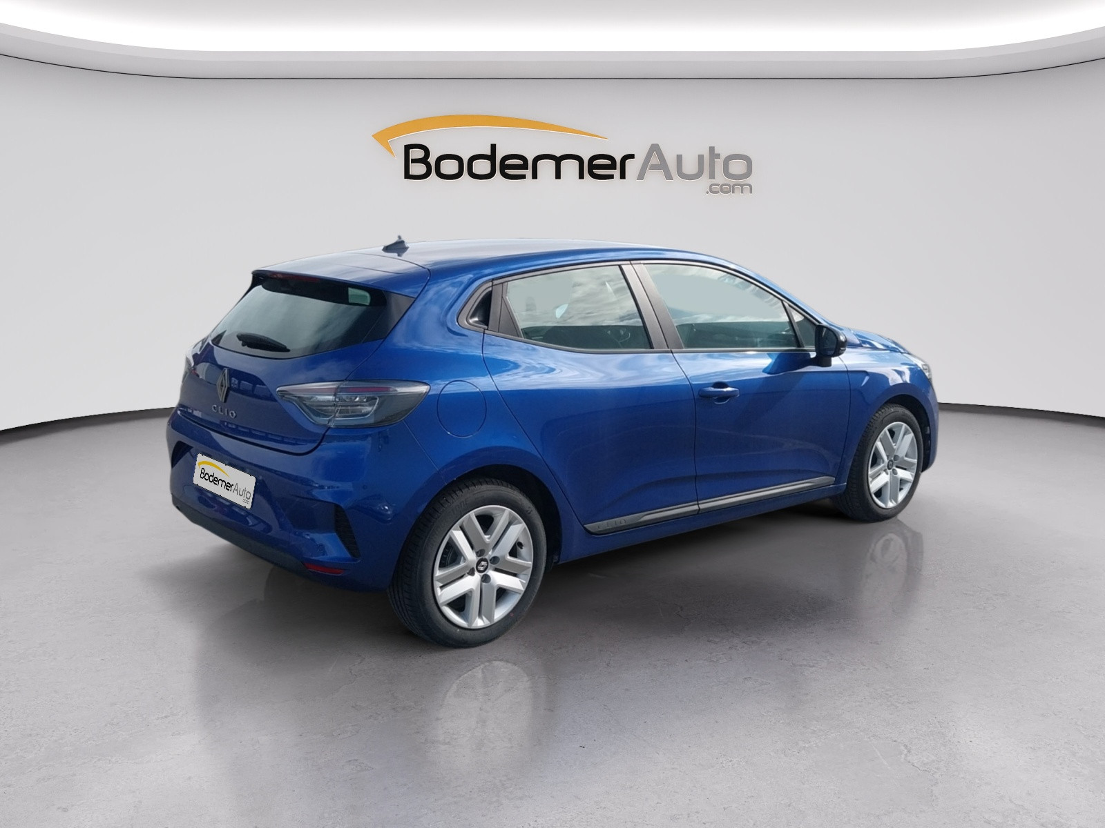 Vente en ligne Renault Clio 5 Clio Blue dCi 100 ch GSR2 au prix de 17 990 €