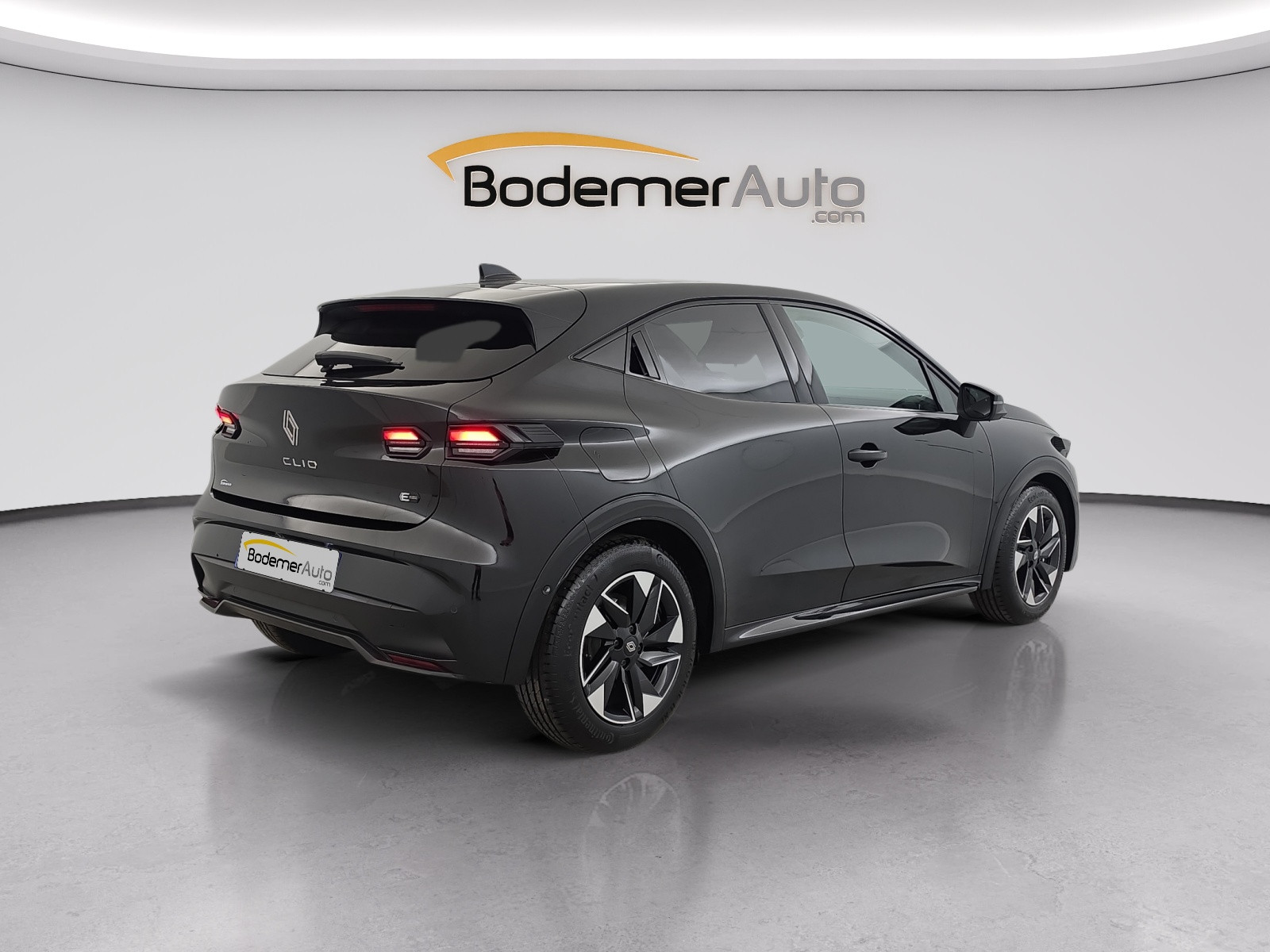 Vente en ligne Renault Clio 6 Clio E-Tech full hybrid 160 ch au prix de 25 990 €