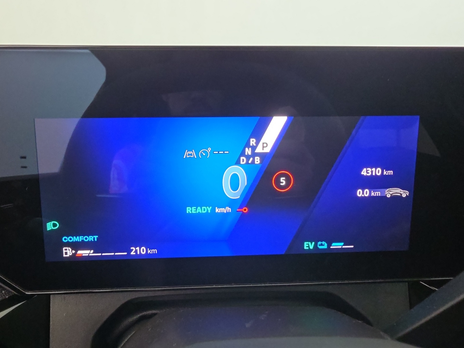 Vente en ligne Renault Clio 6 Clio E-Tech full hybrid 160 ch au prix de 25 990 €