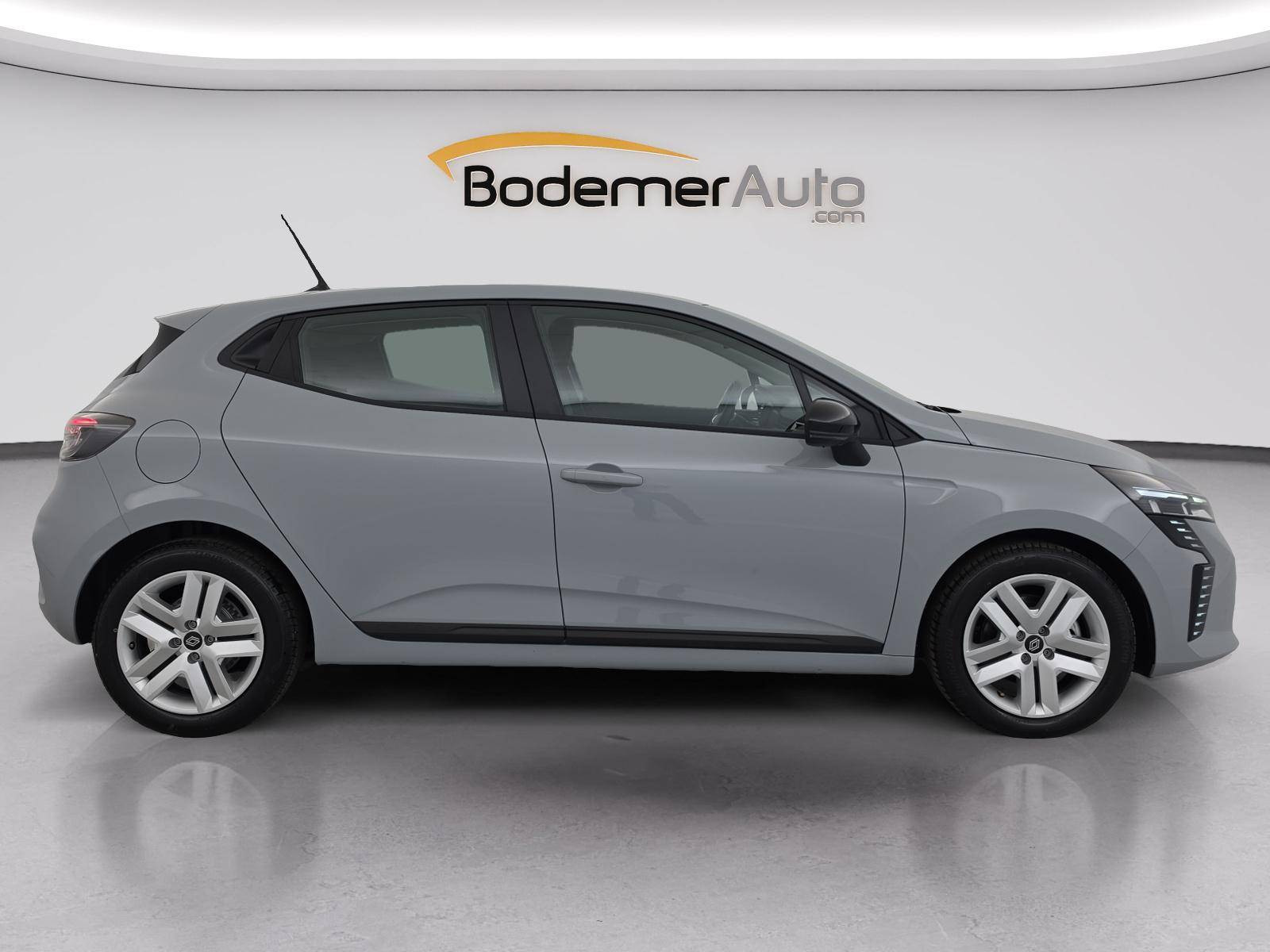Vente en ligne Renault Clio 5 Clio Blue dCi 100 ch GSR2 au prix de 17 490 €