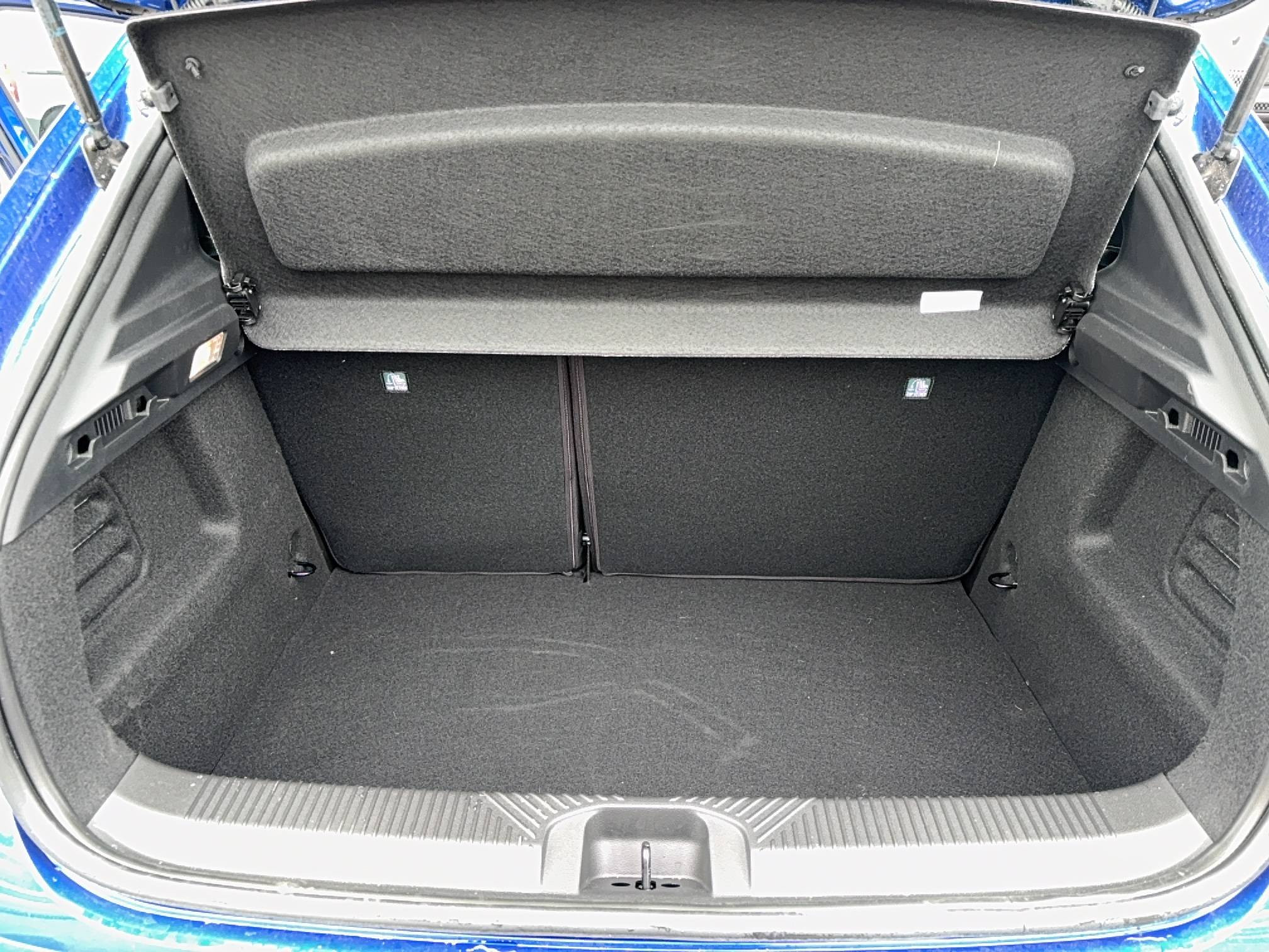 Vente en ligne Renault Clio 6 Clio E-Tech full hybrid 160 ch au prix de 27 590 €