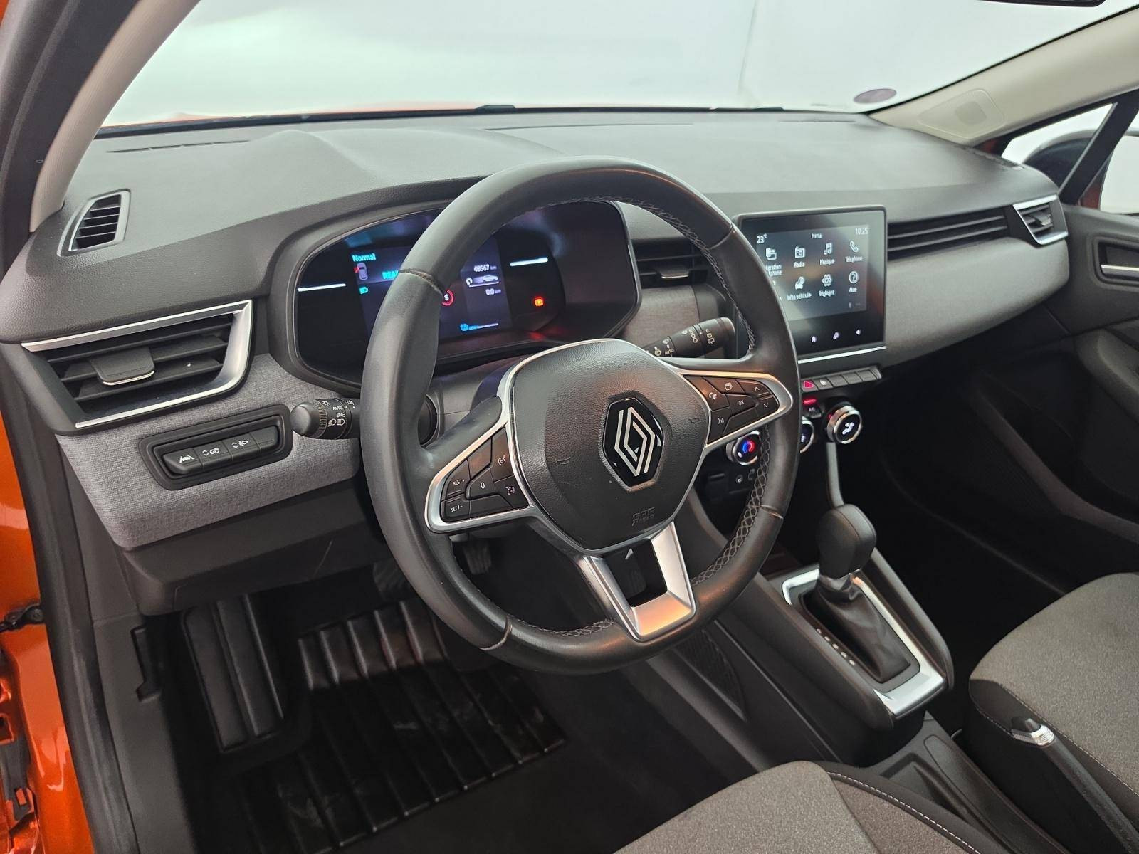 Vente en ligne Renault Clio 5 Clio E-Tech full hybrid 145 au prix de 16 290 €