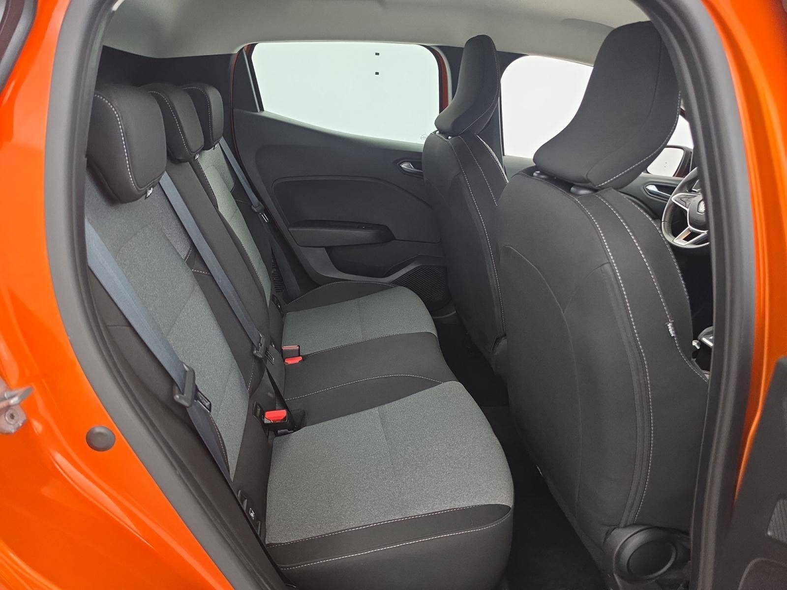 Vente en ligne Renault Clio 5 Clio E-Tech full hybrid 145 au prix de 16 290 €