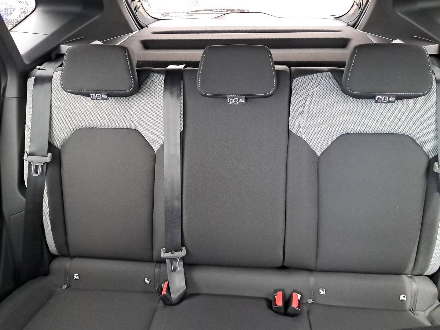 Vente en ligne Dacia Duster  Hybrid 155 au prix de 29 690 €