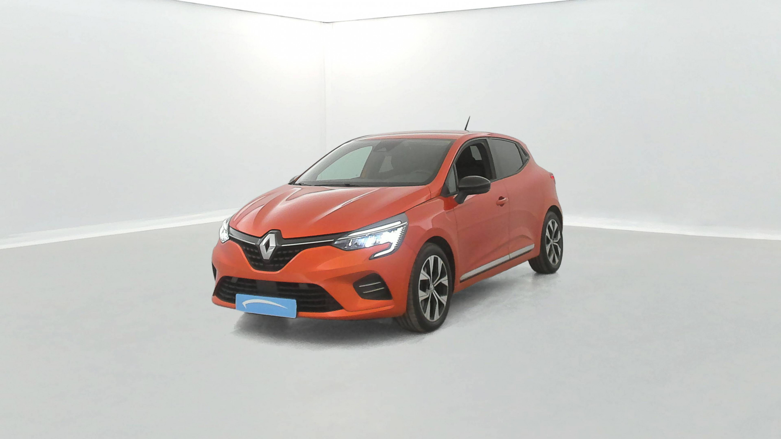 Renault Clio 5 Clio E-Tech full hybrid 145 occasion de 2023 en vente à Carhaix