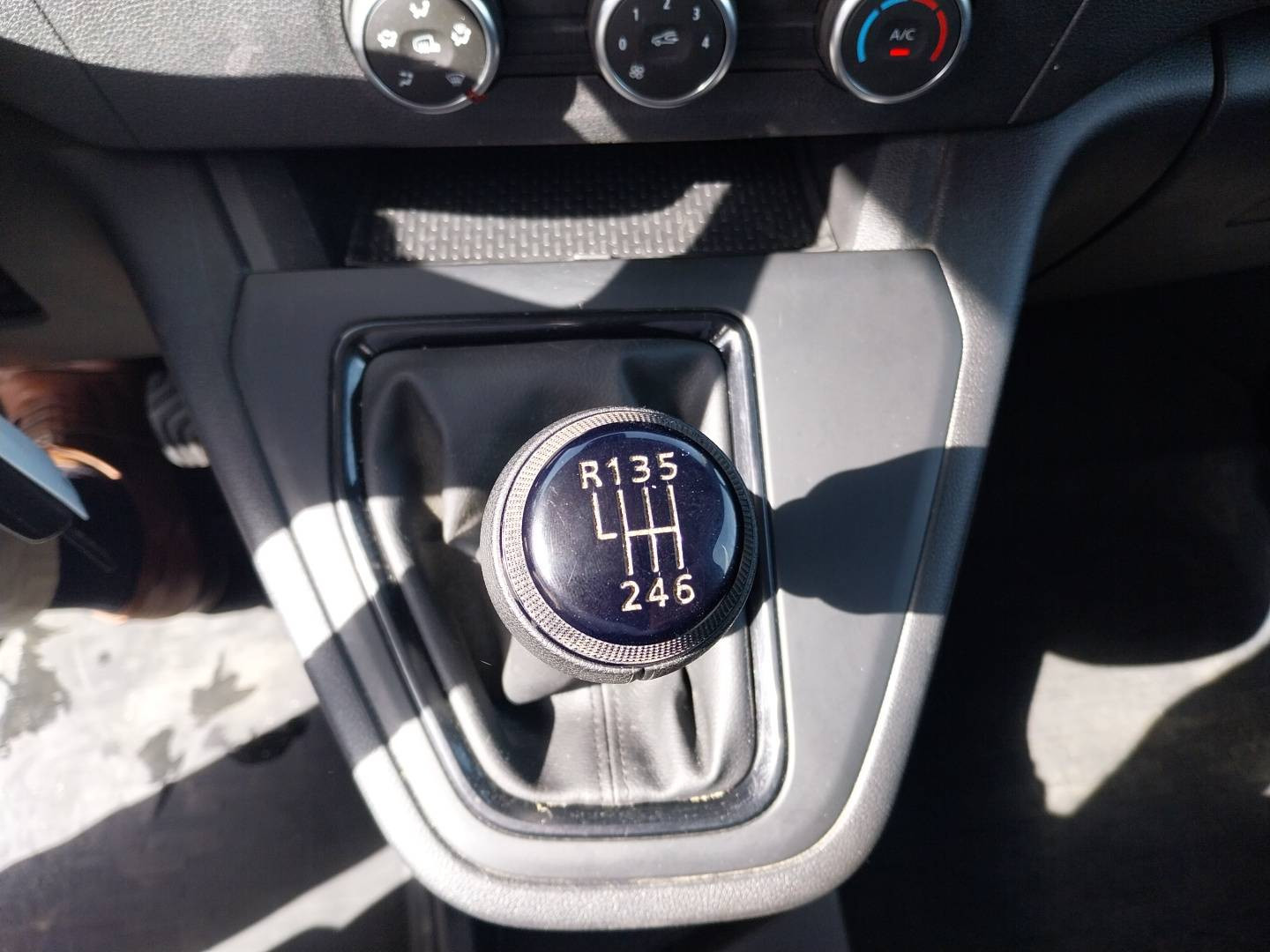 Vente en ligne Renault Kangoo Van  BLUE DCI 95 au prix de 15 990 €