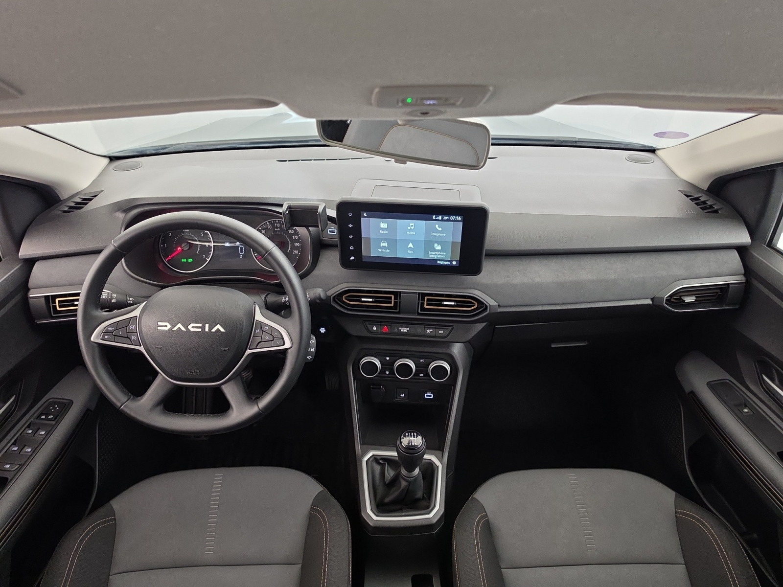 Vente en ligne Dacia Jogger  TCe 110 5 places au prix de 18 990 €