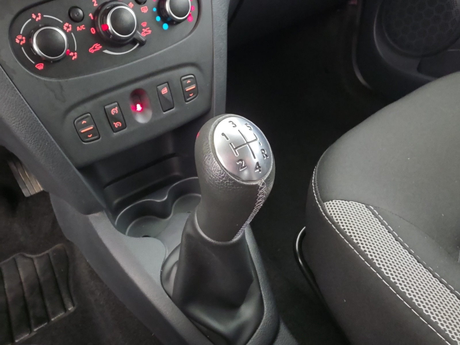 Vente en ligne Dacia Sandero  TCe 90 au prix de 8 990 €
