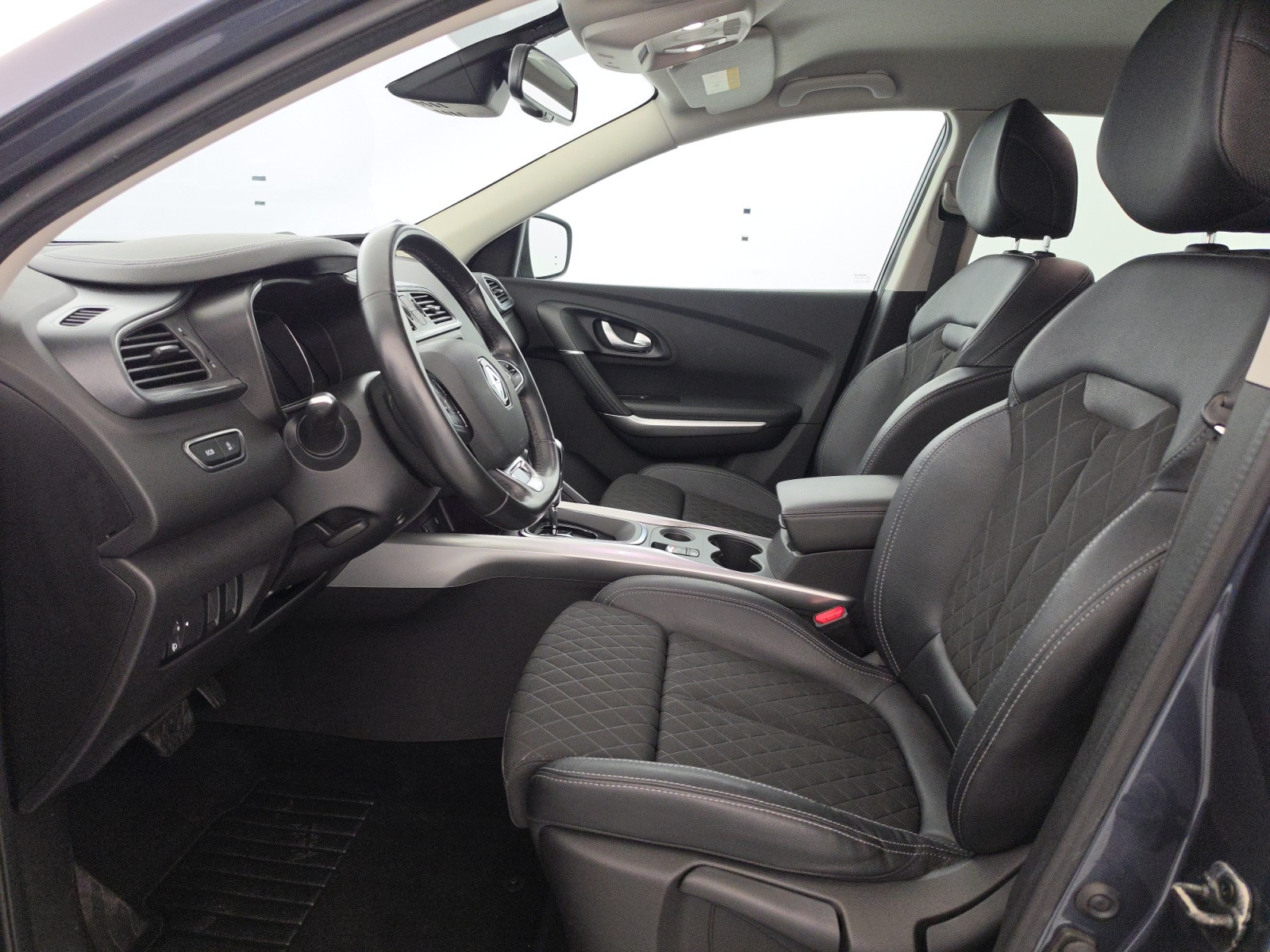 Vente en ligne Renault Kadjar  Blue dCi 115 EDC au prix de 15 990 €