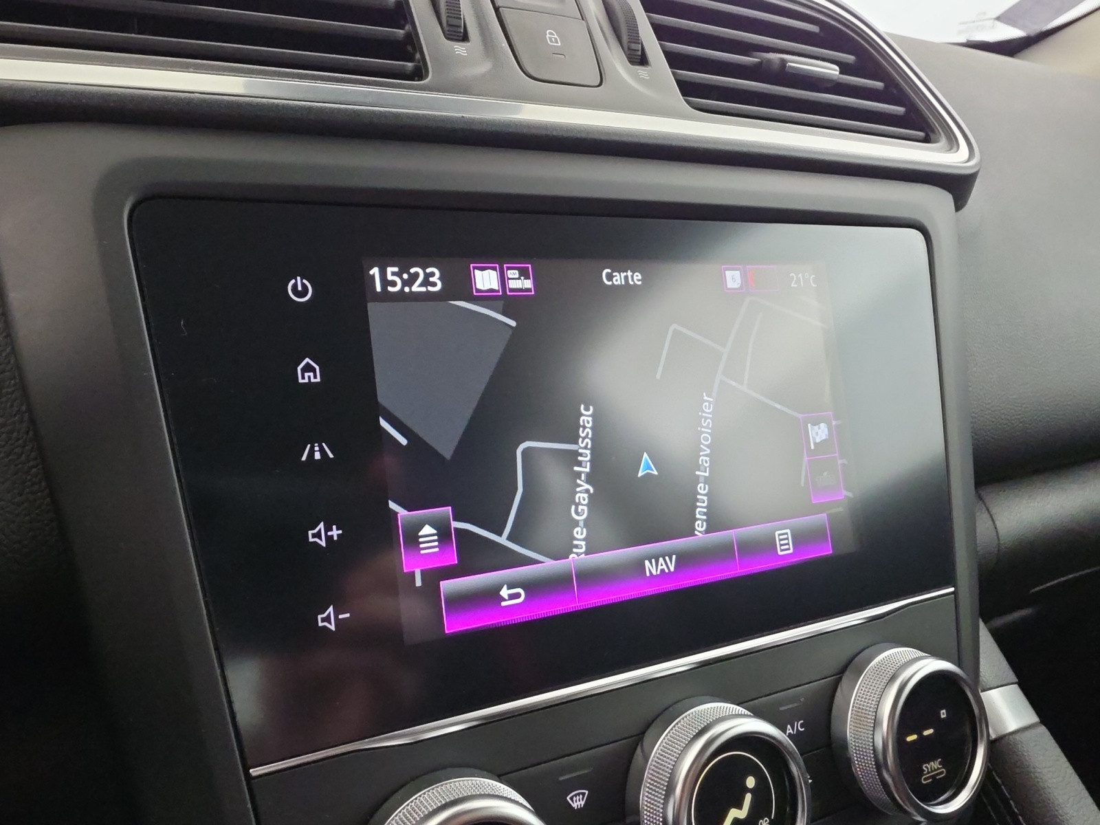 Vente en ligne Renault Kadjar  Blue dCi 115 EDC au prix de 15 990 €