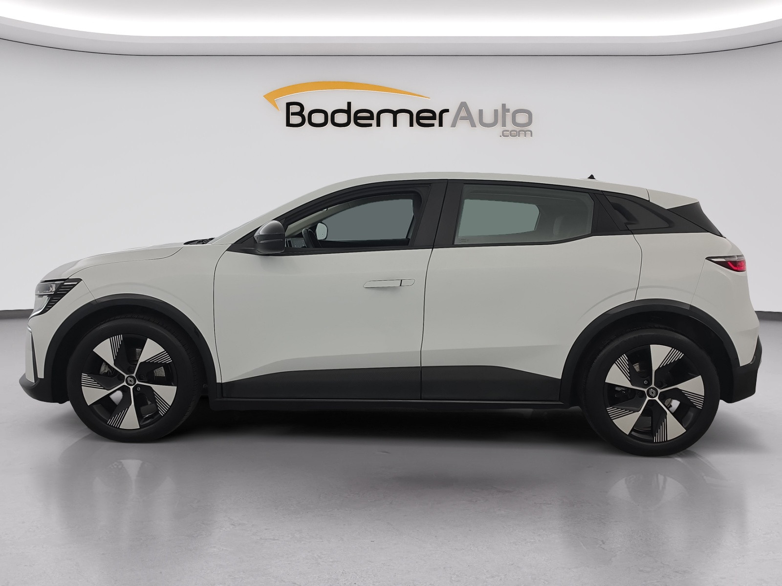 Vente en ligne Renault Megane E-Tech  EV40 130ch standard charge au prix de 16 990 €