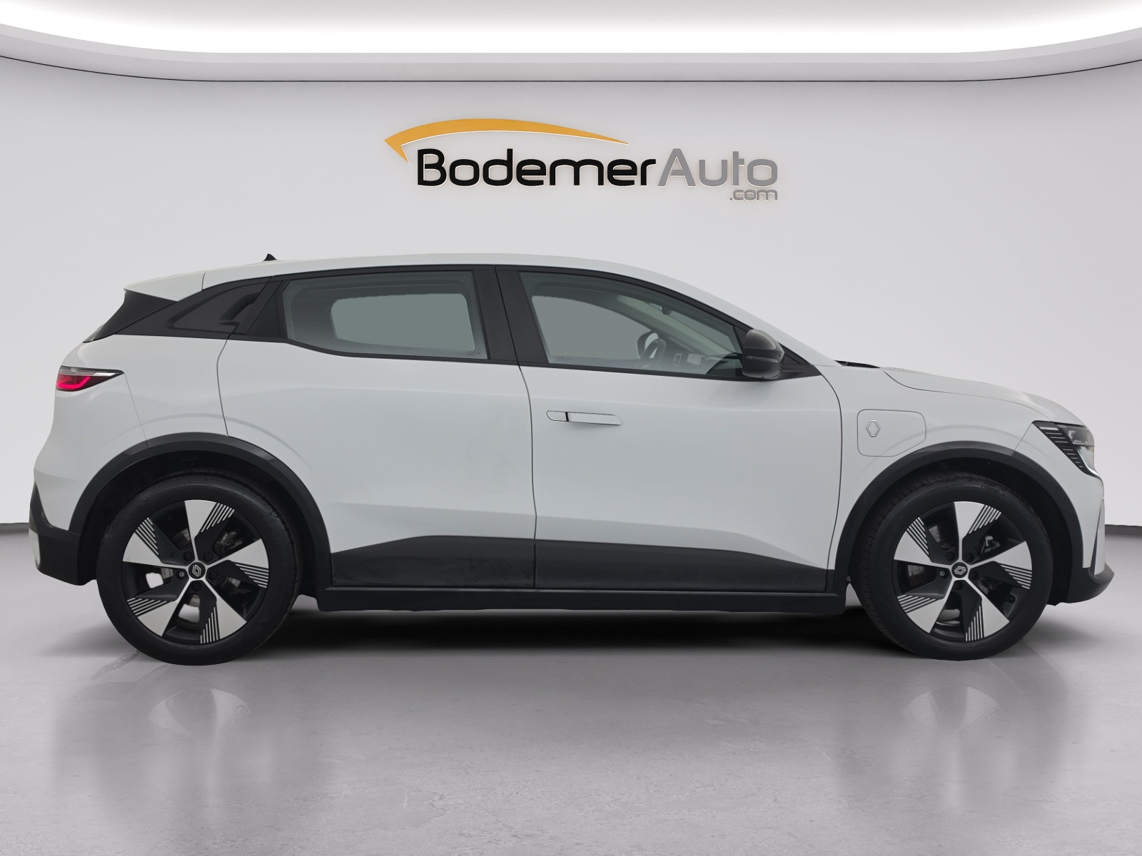 Vente en ligne Renault Megane E-Tech  EV40 130ch standard charge au prix de 16 990 €