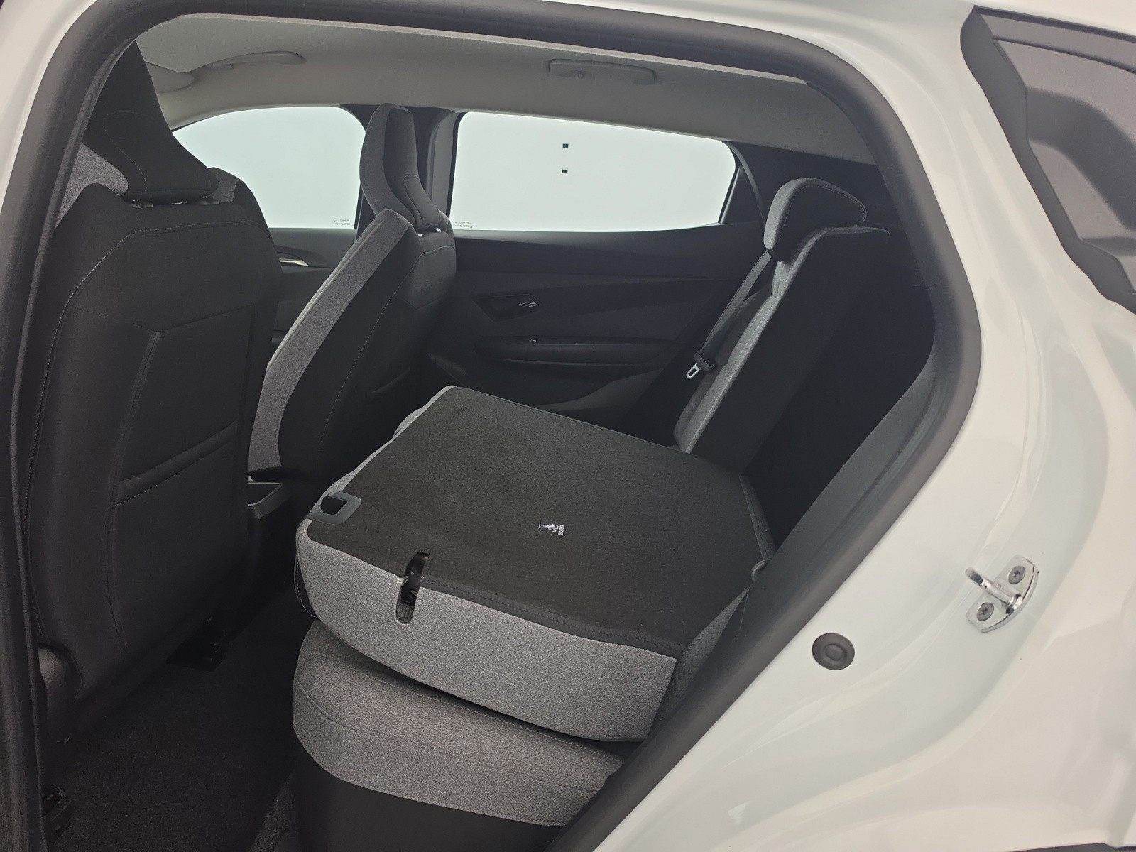 Vente en ligne Renault Megane E-Tech  EV40 130ch standard charge au prix de 16 990 €